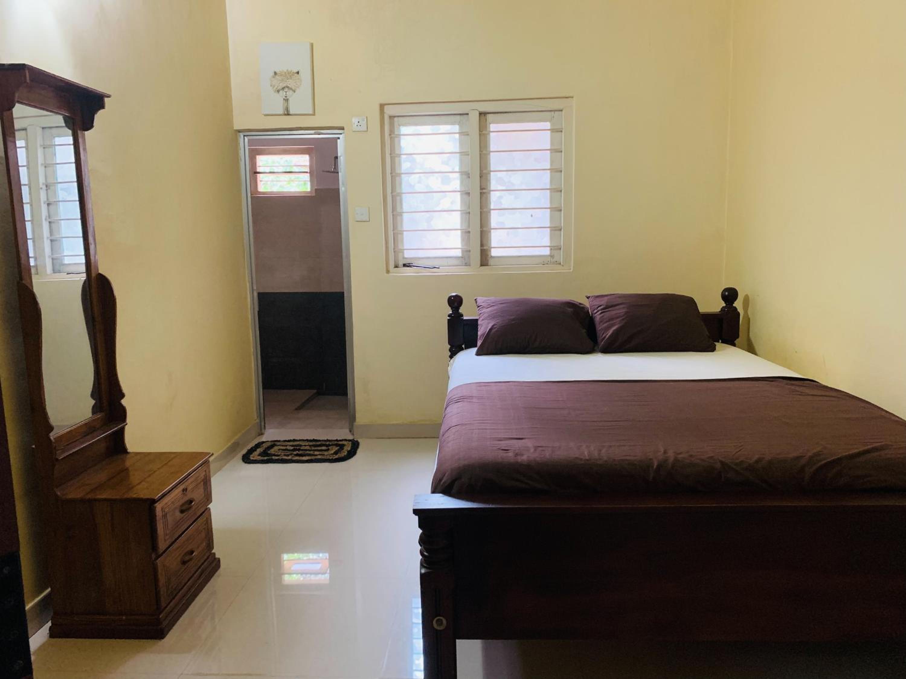 Deluxe King Room photo 1