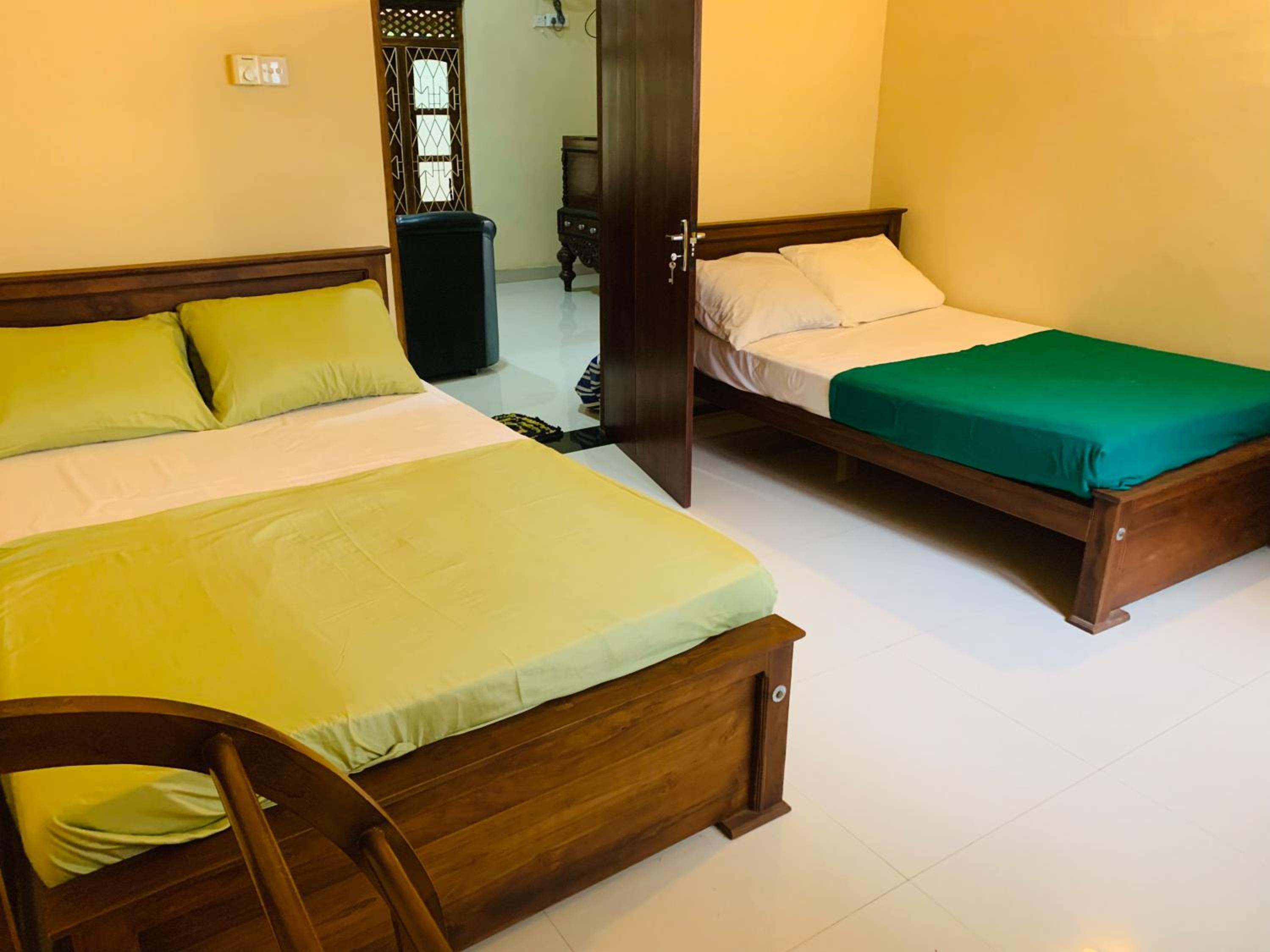 Deluxe King Room photo 1