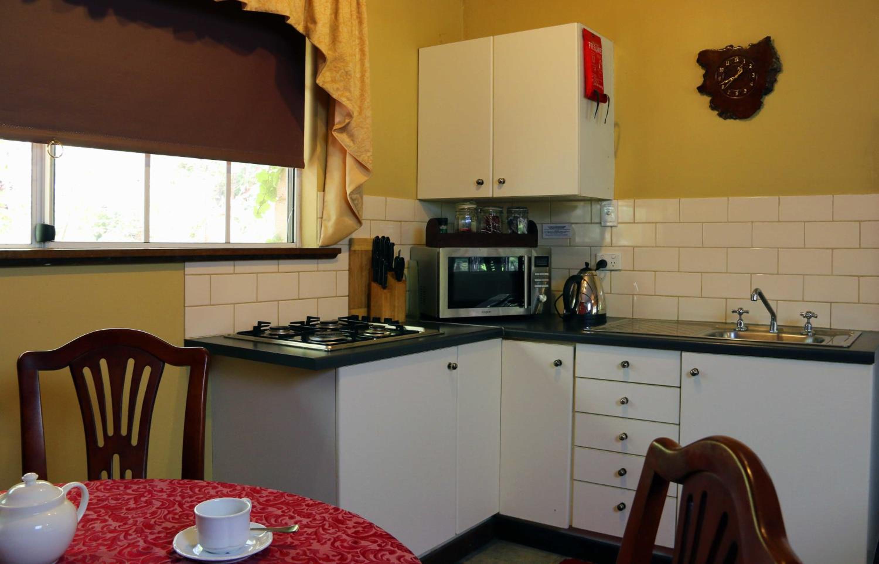 Two-Bedroom Chalet - Romeo photo 3