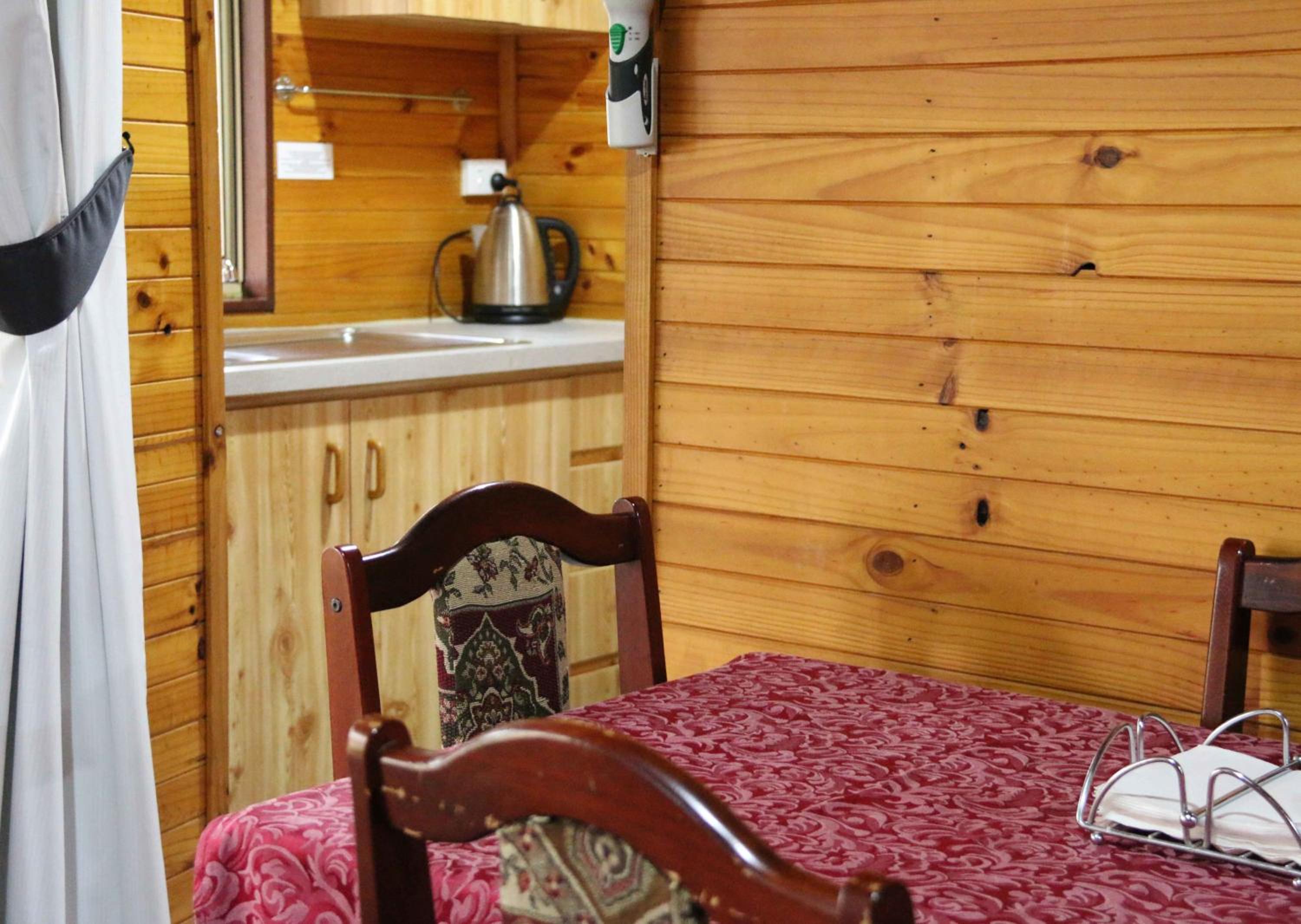 Two-Bedroom Chalet - Maid Marion photo 3
