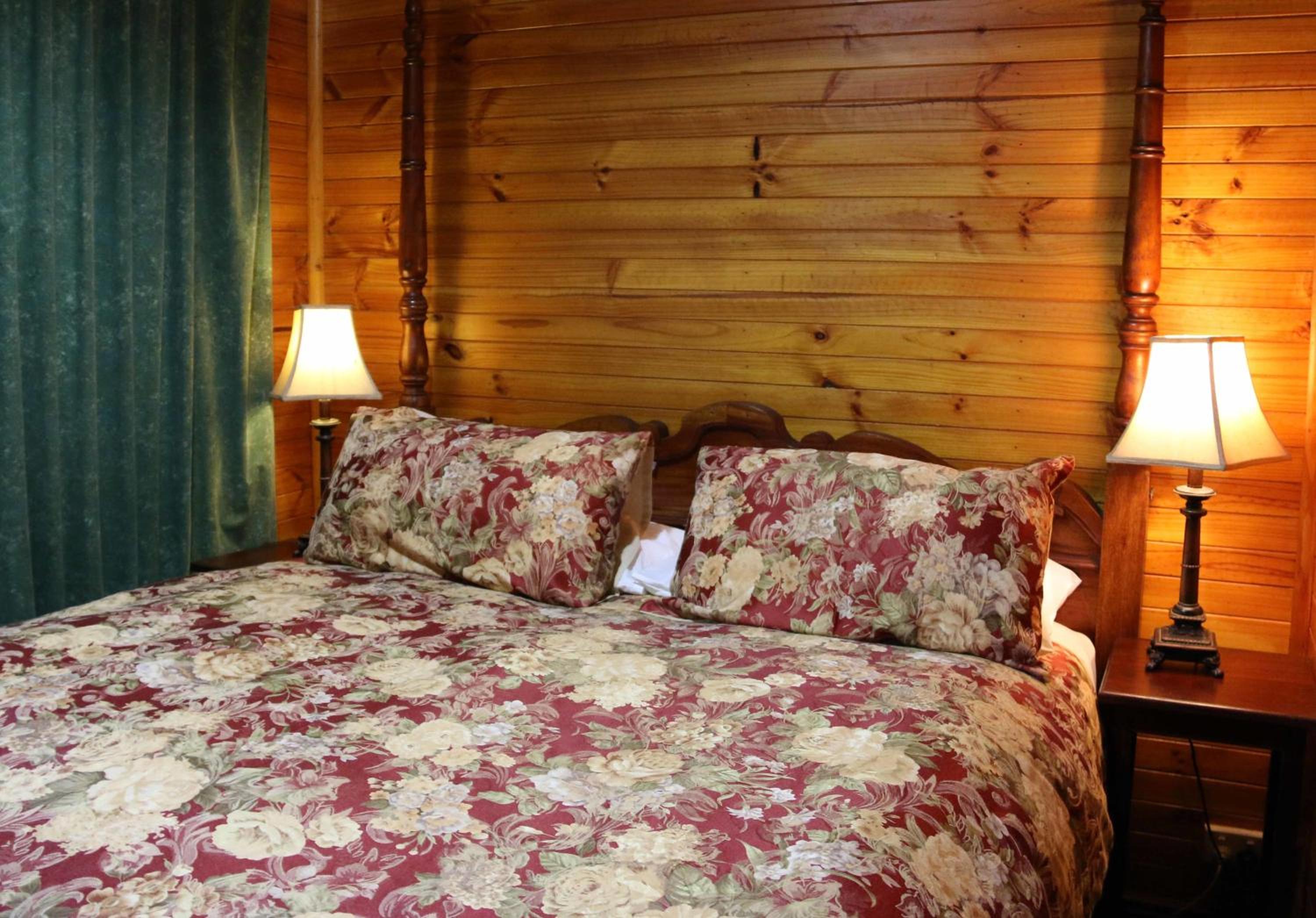 Two-Bedroom Chalet - Robin Hood photo 3