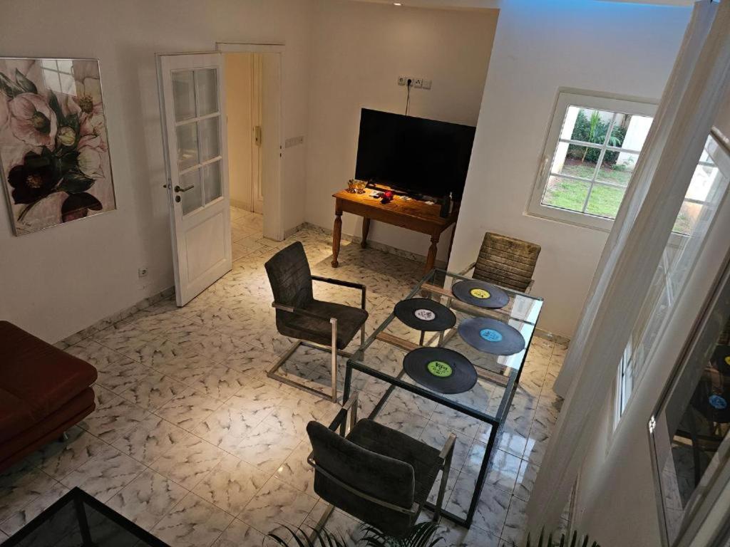 Two-Bedroom Apartment photo 3