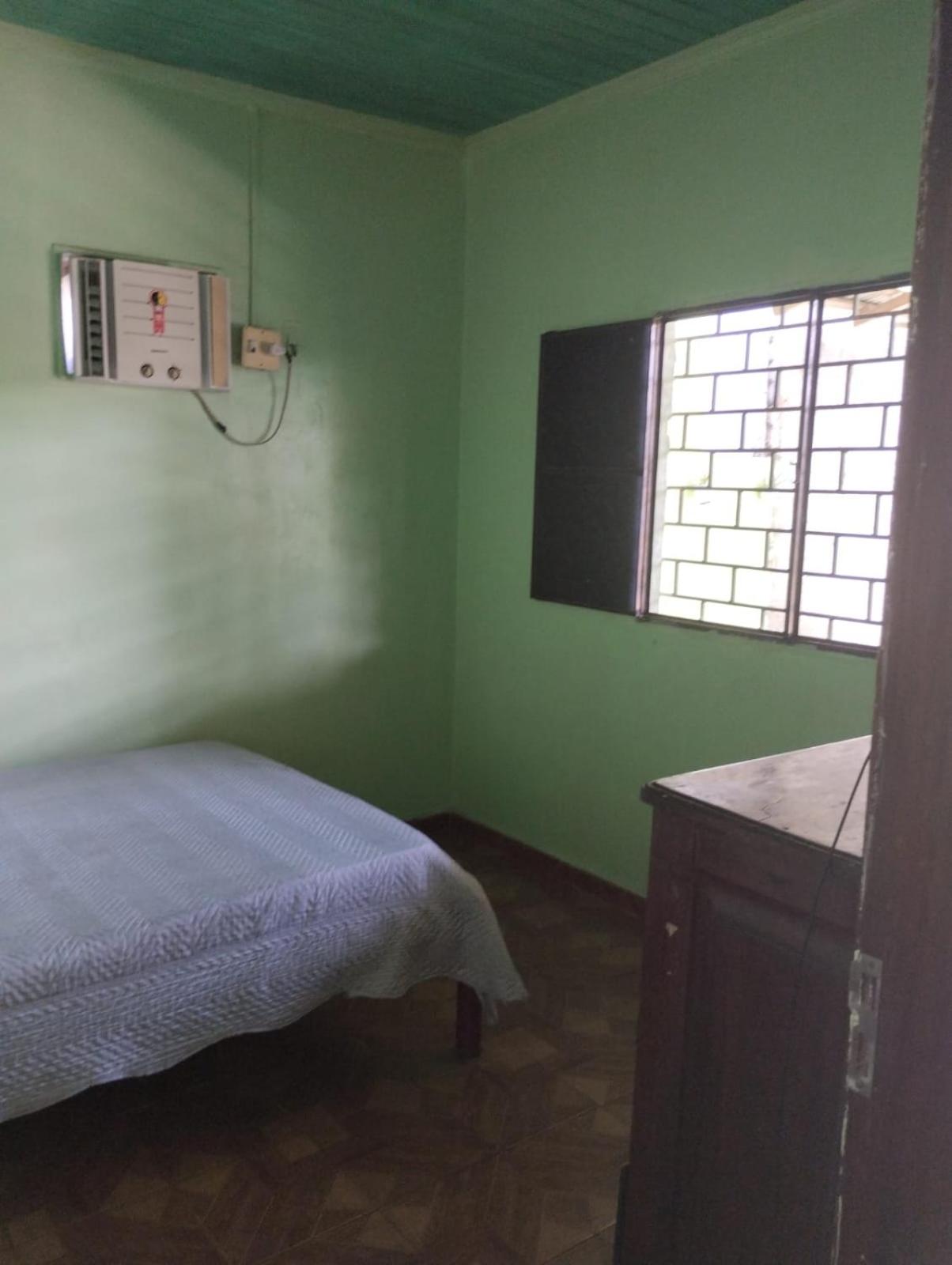 Three-Bedroom House photo 3