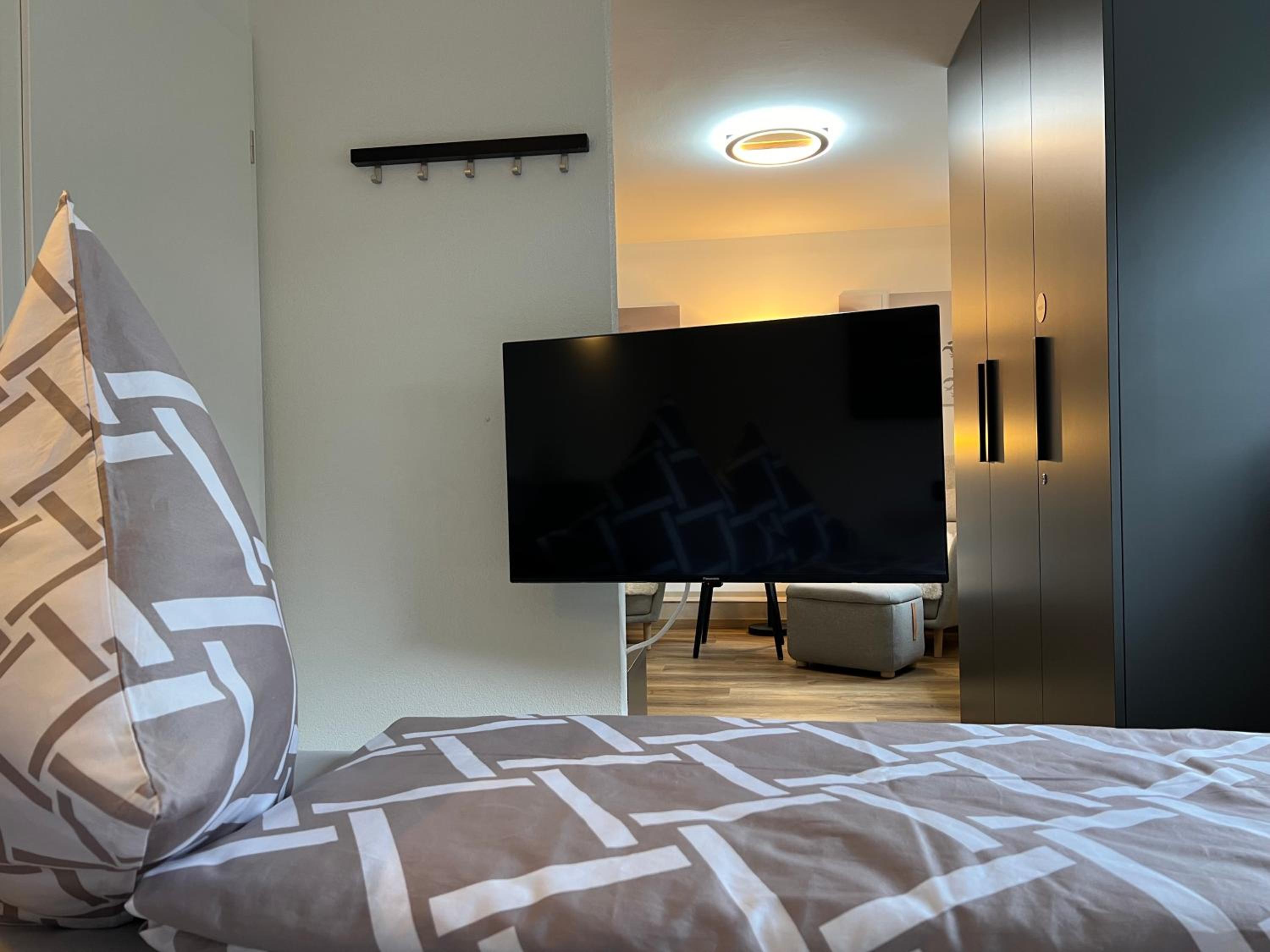 Apartment photo 2
