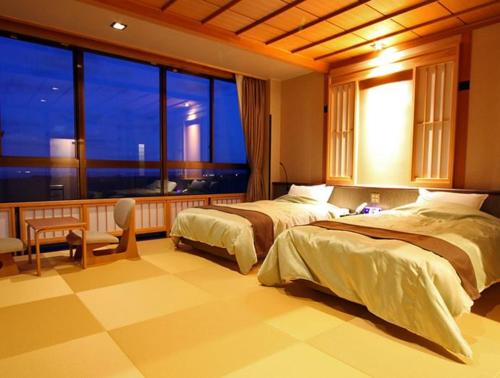Twin Room - Main Building photo 1