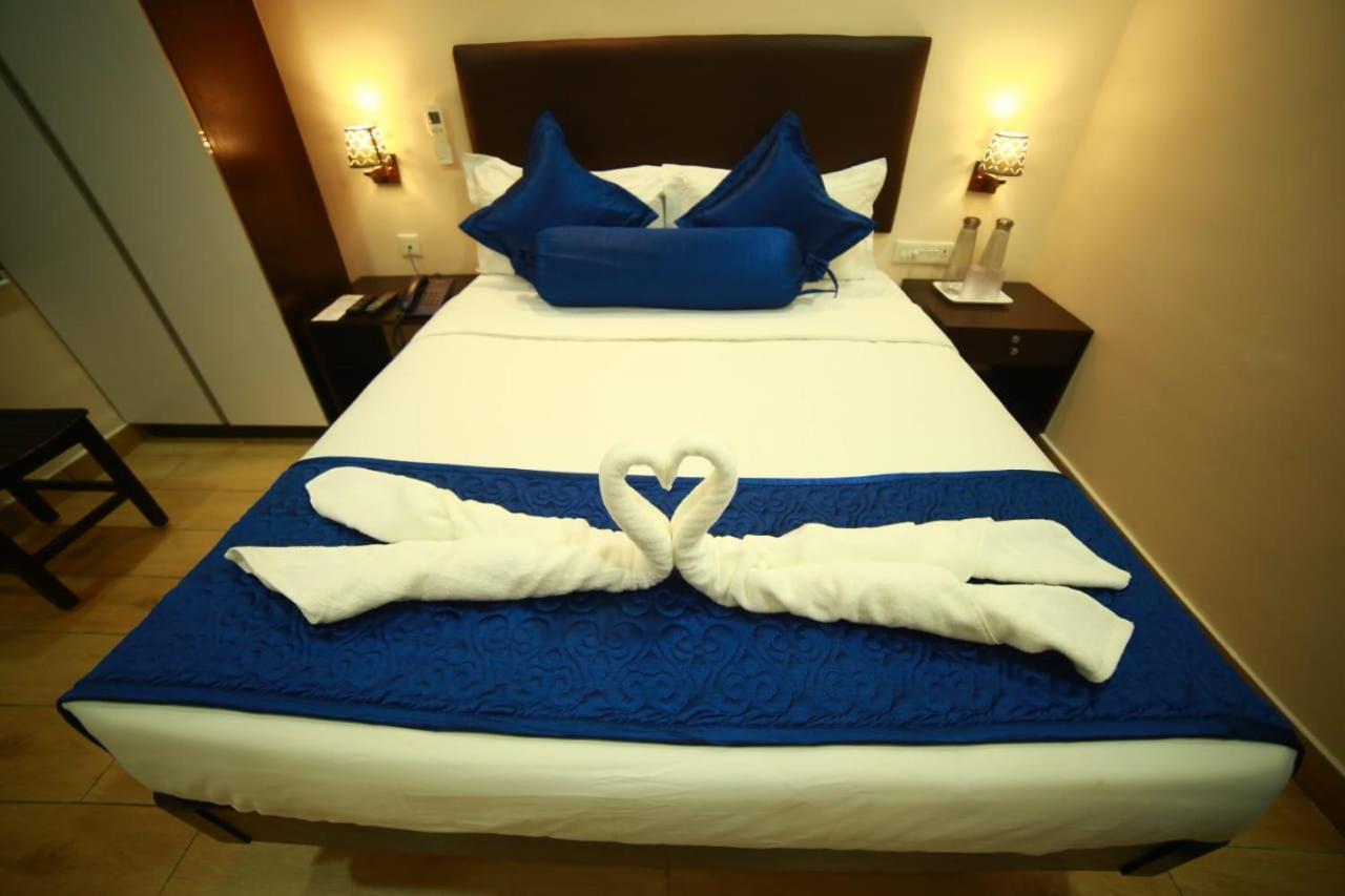 Standard Double or Twin Room - Photo 2