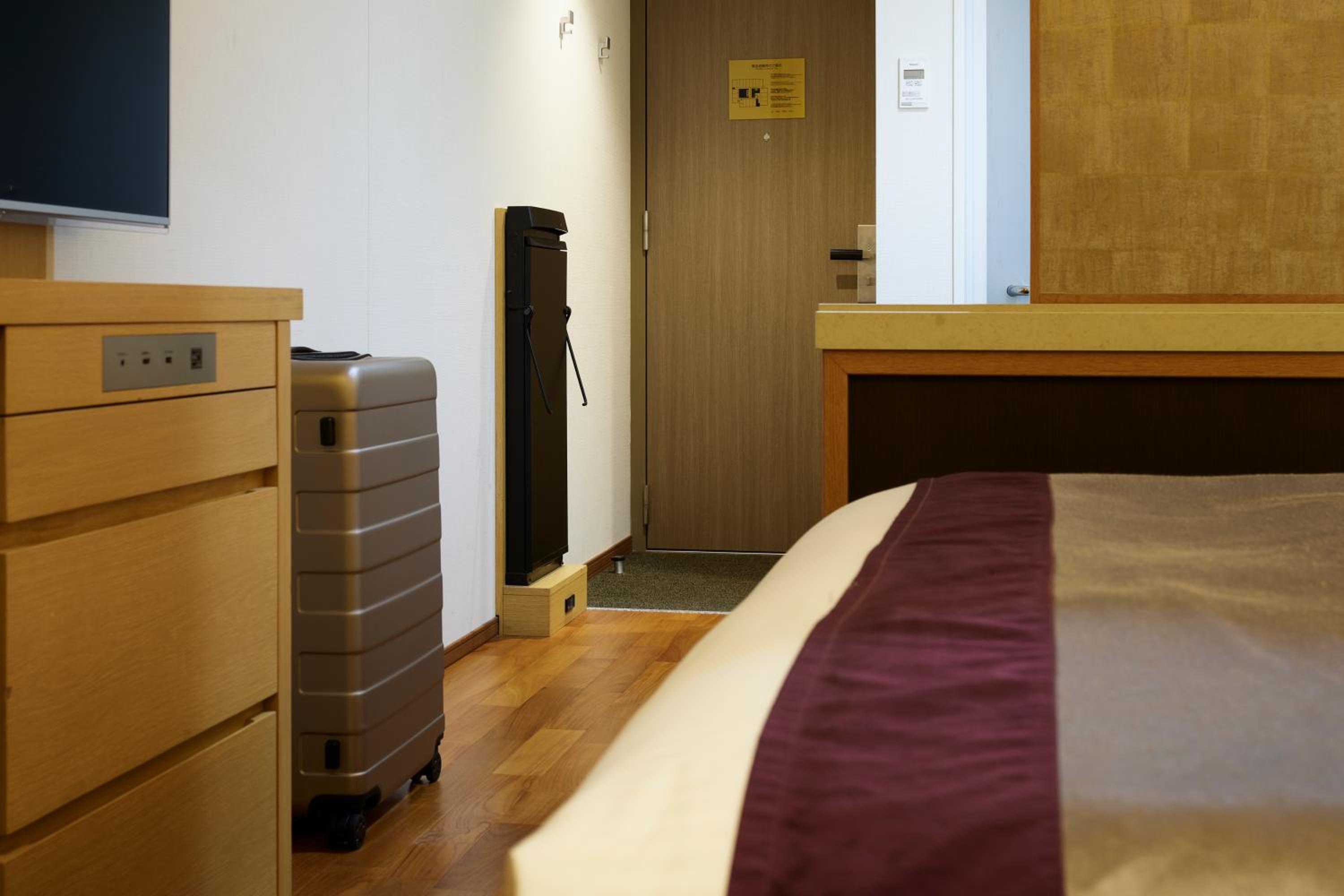 Standard Double Room with Shower - Non-Smoking - Photo 2