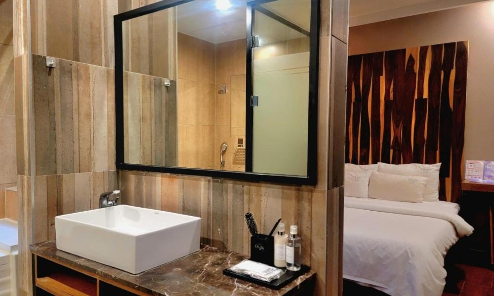 Standard Double Room (No Parking) photo 3