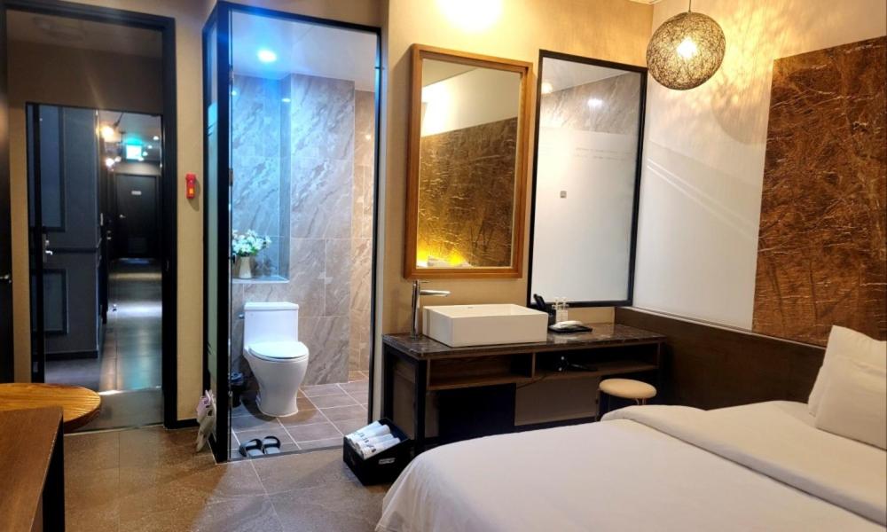 Deluxe Double Room photo 3