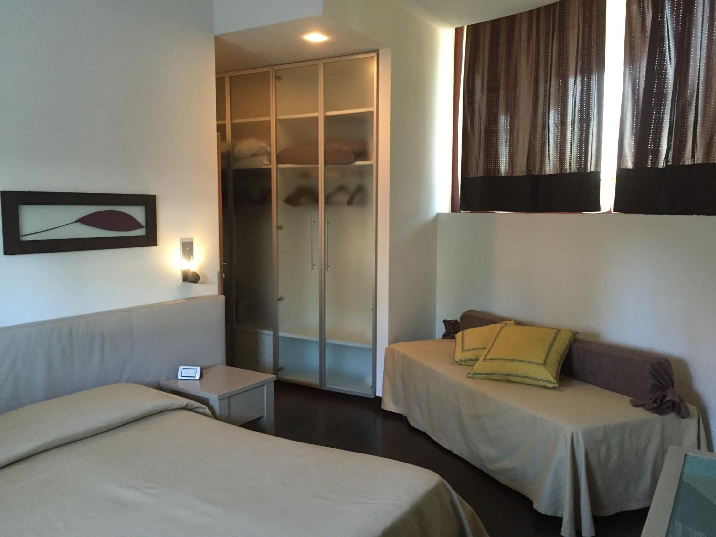 Triple Room - Photo 7