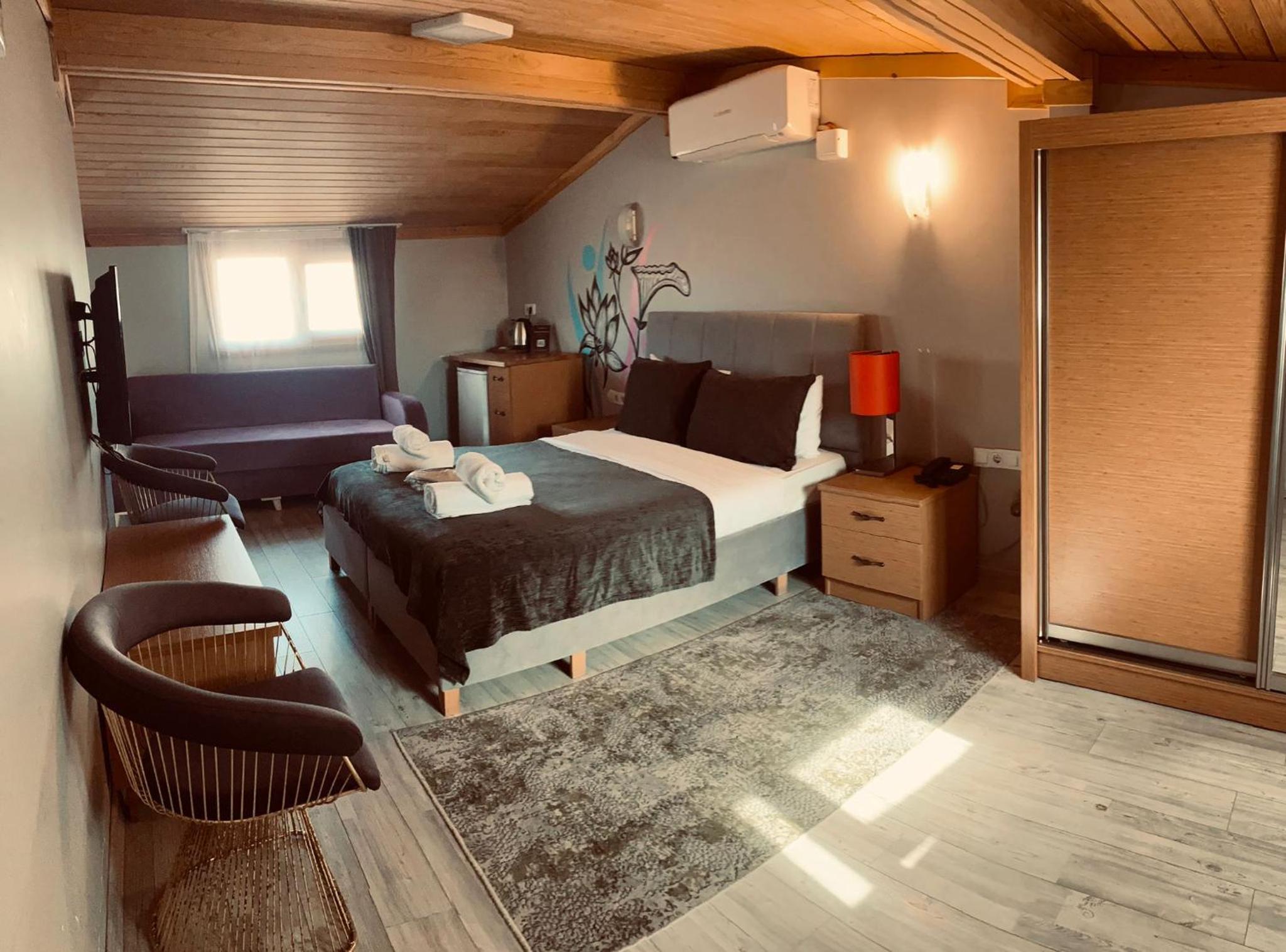 Superior Triple Room photo 1