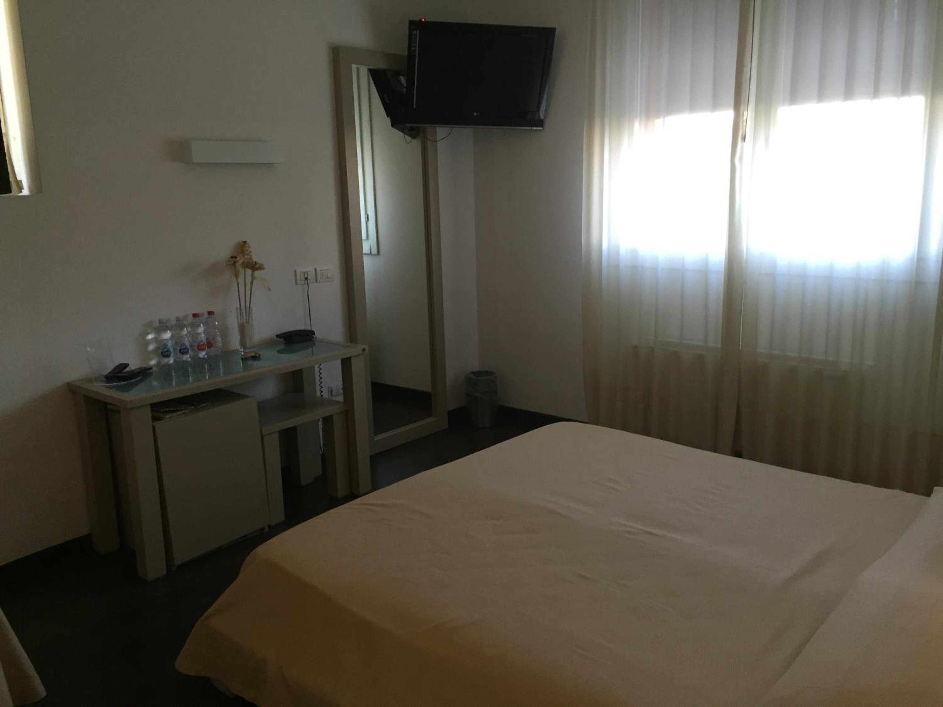 Triple Room - Photo 3