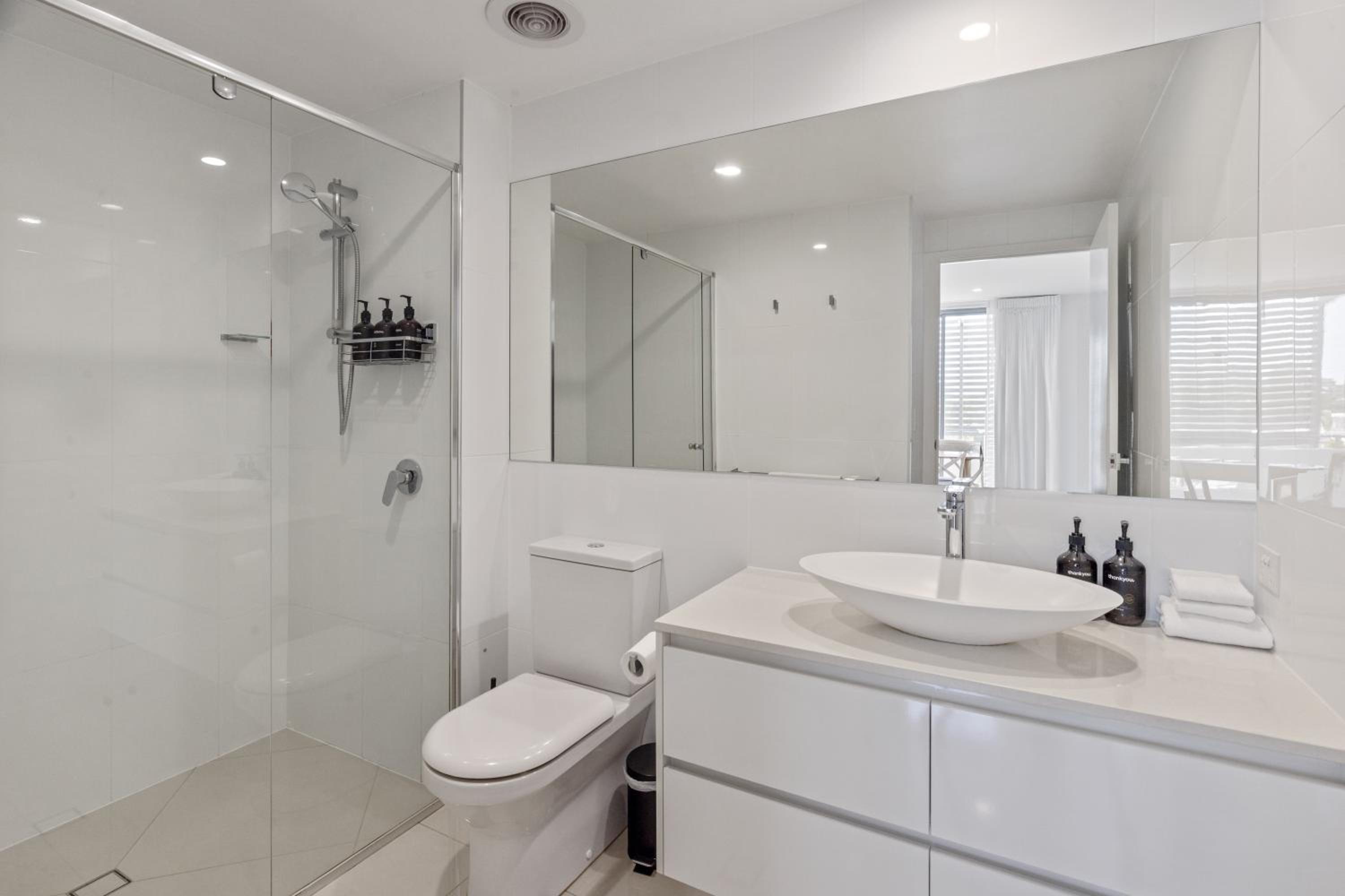Standard One-Bedroom Apartment photo 2