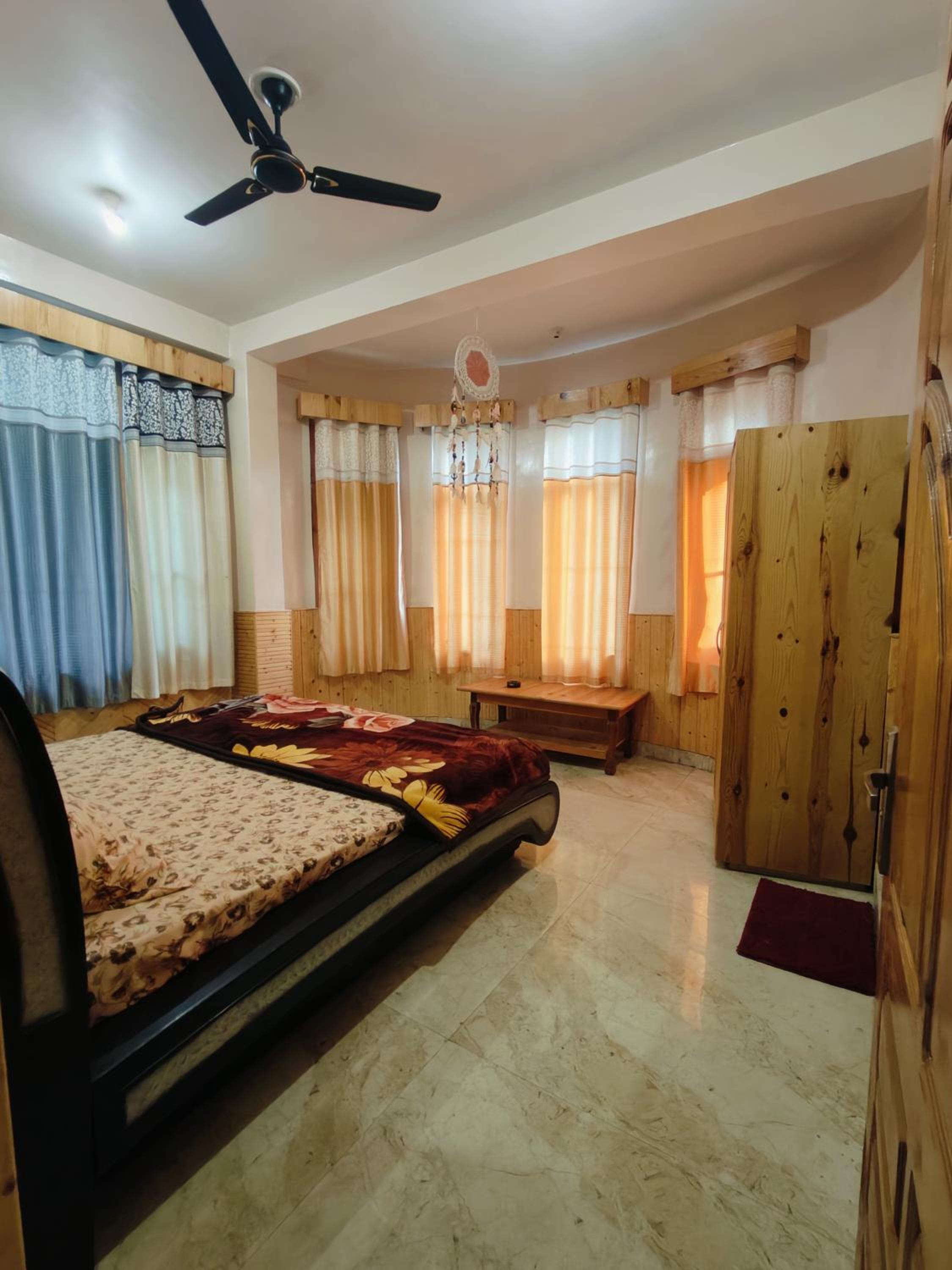 King Room With Mountain View
