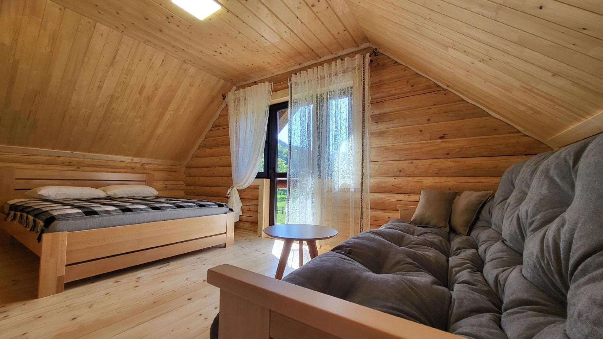 Three-Bedroom House photo 1