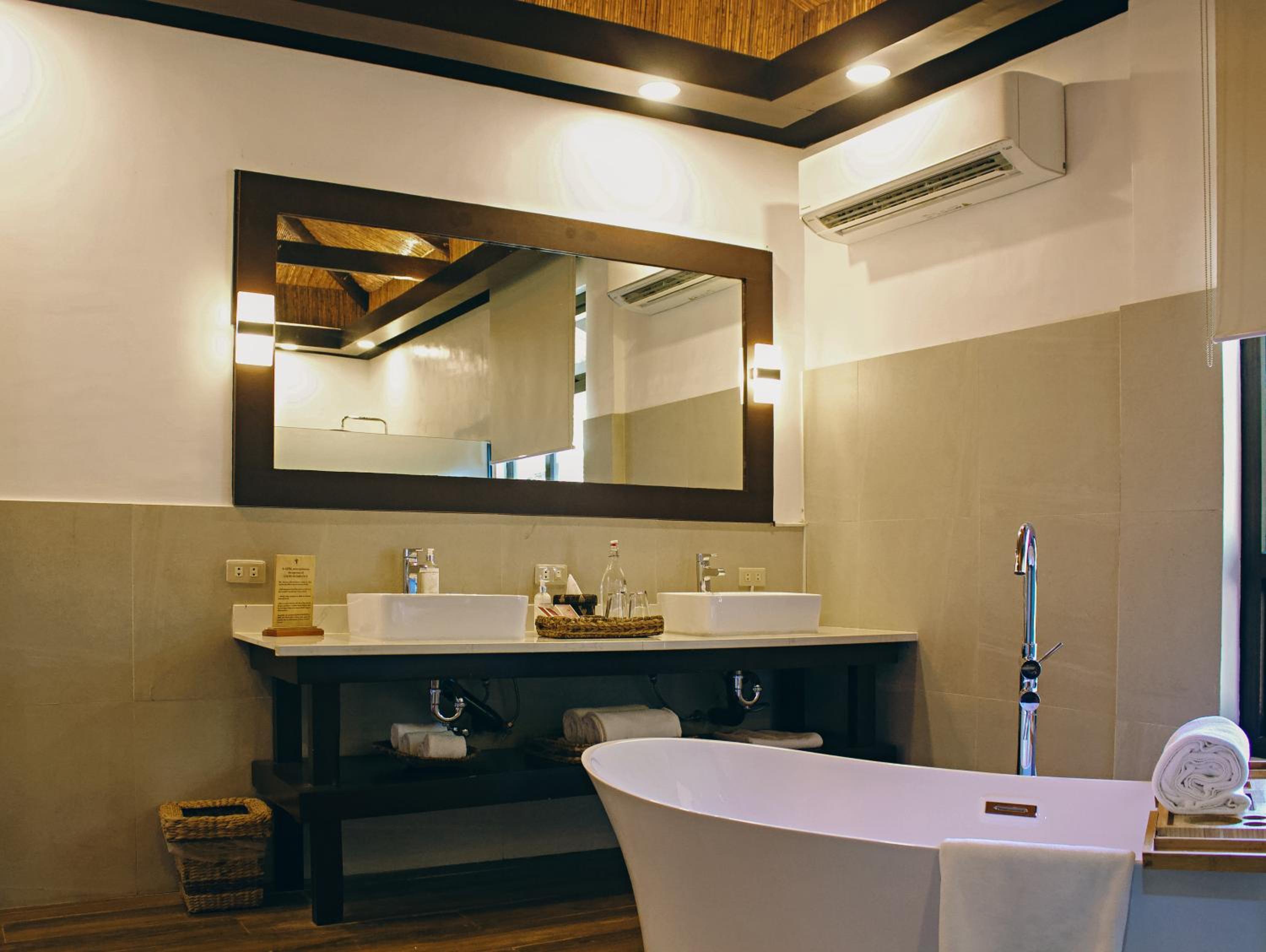 One Bedroom Premium Villa with Jacuzzi with Free Roundtrip Lio Airport Transfers and Butler Service - Photo 11