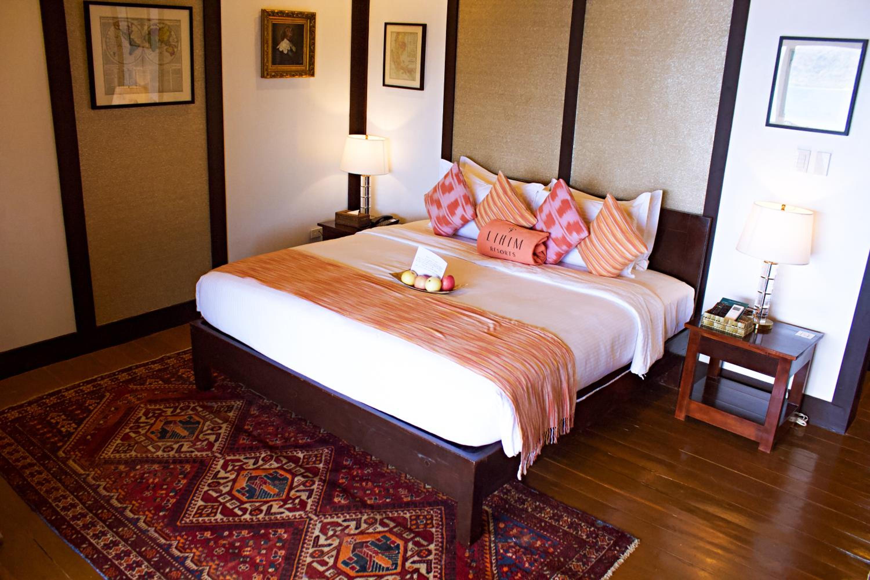 One Bedroom Premium Villa with Jacuzzi with Free Roundtrip Lio Airport Transfers and Butler Service - Photo 1