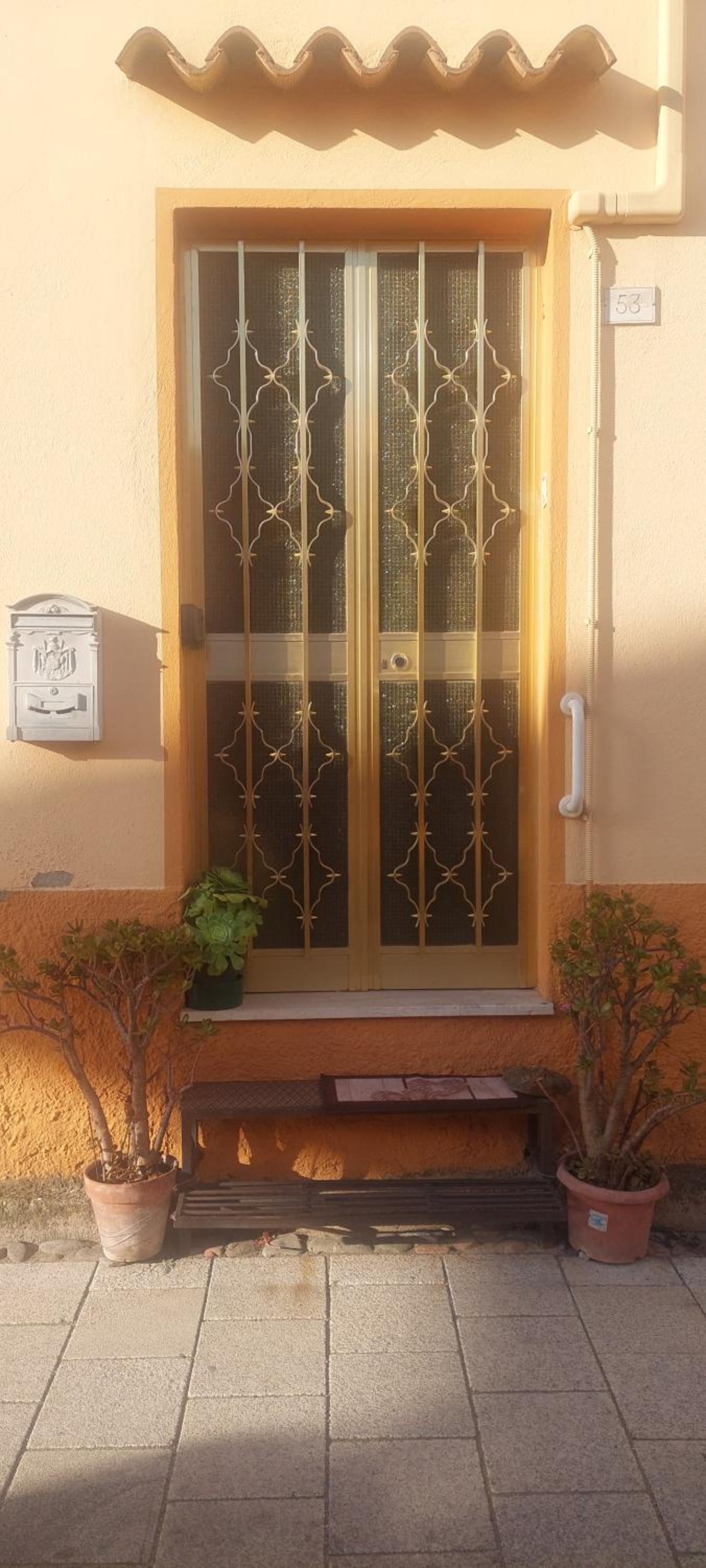 One-Bedroom House photo 2