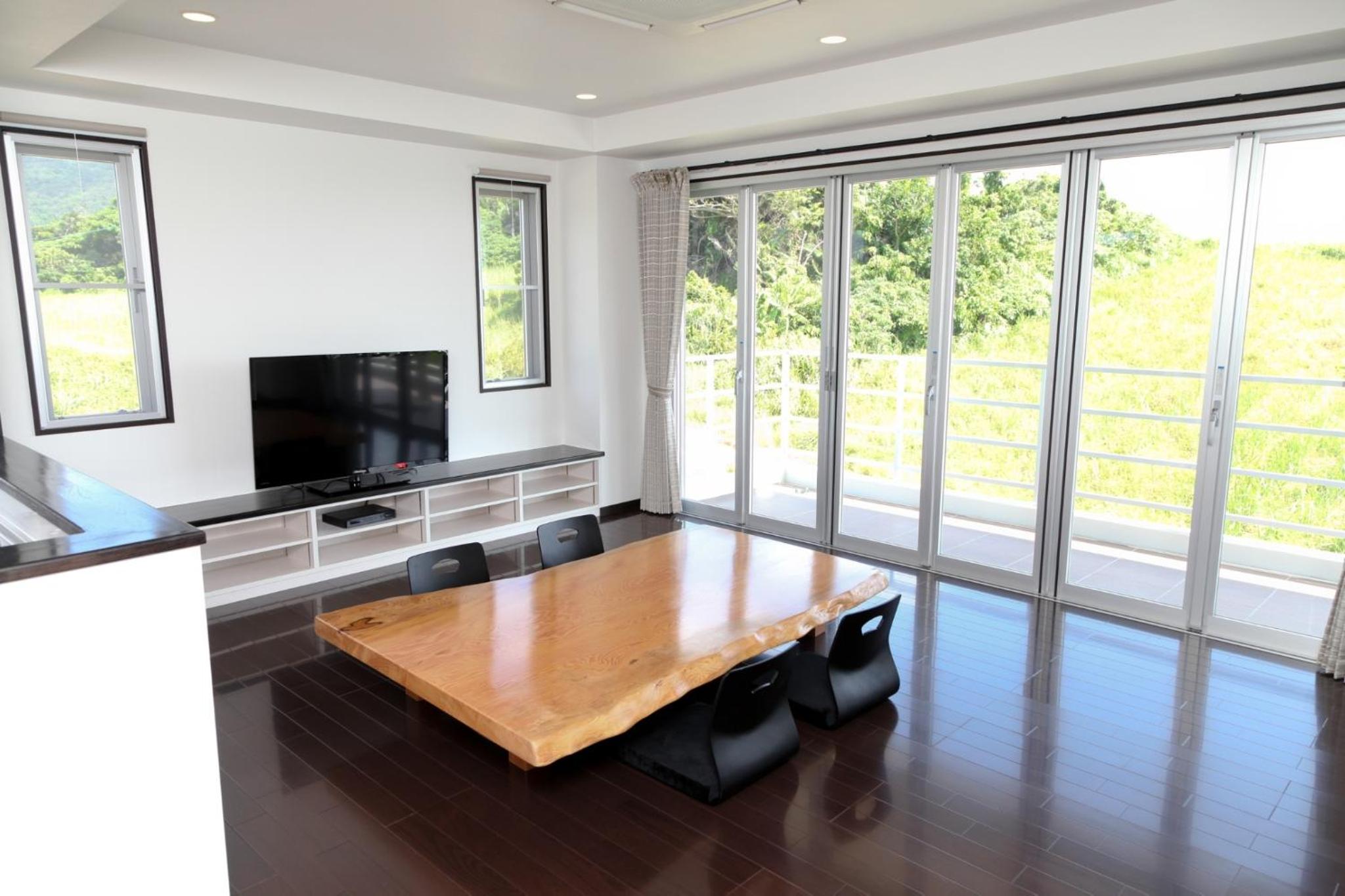 Three-Bedroom Villa photo 1