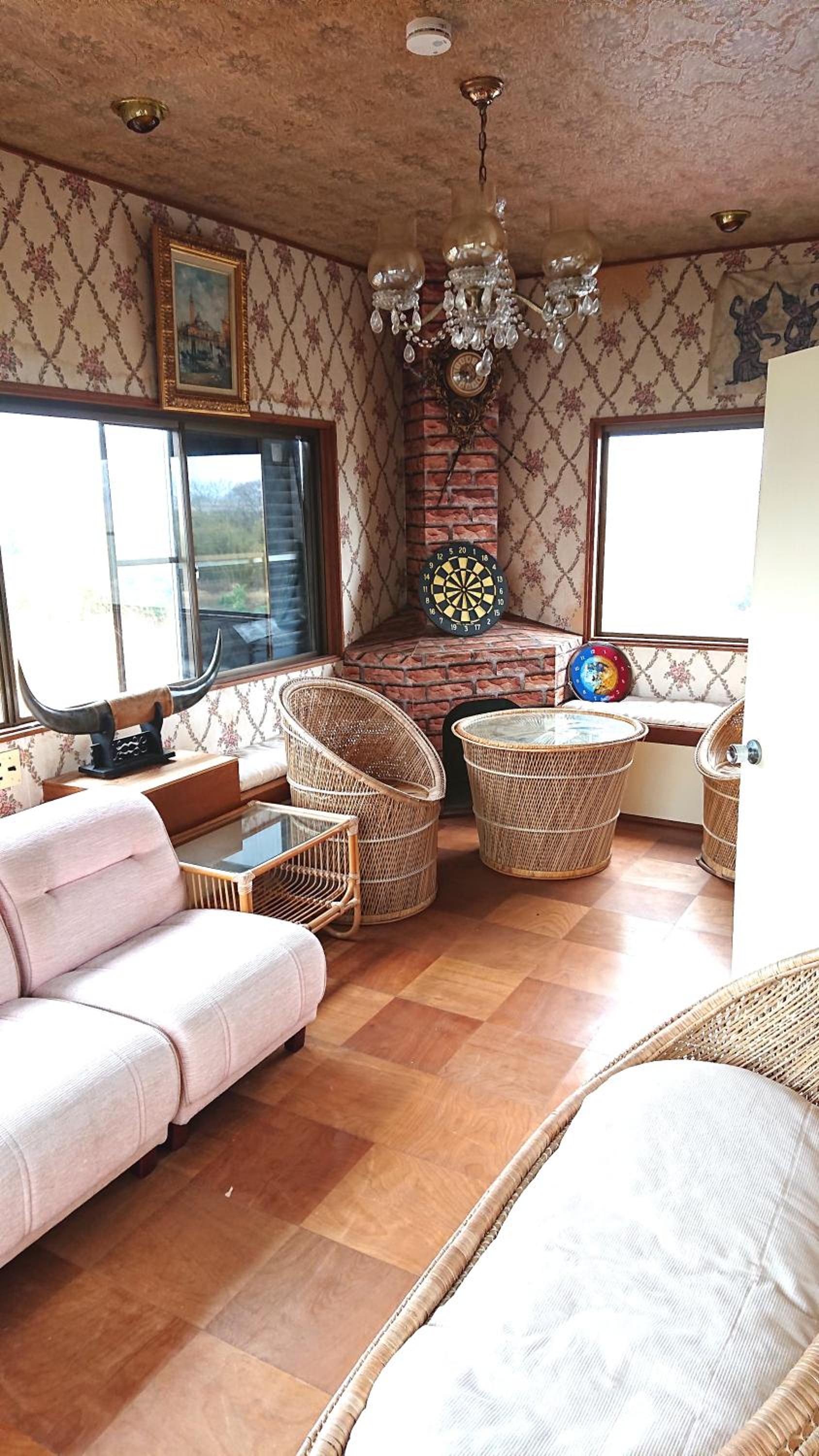 Three-Bedroom House photo 3