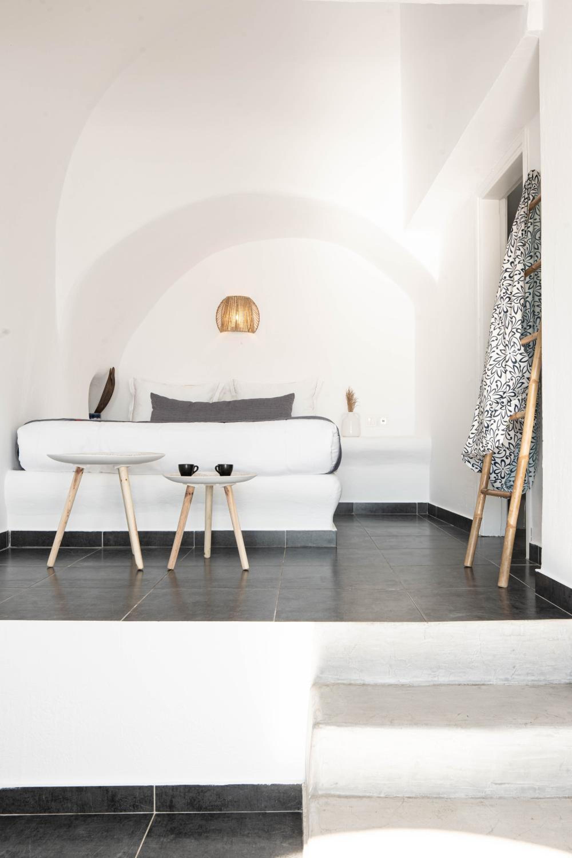 Design Cave Room with Caldera View - Photo 1
