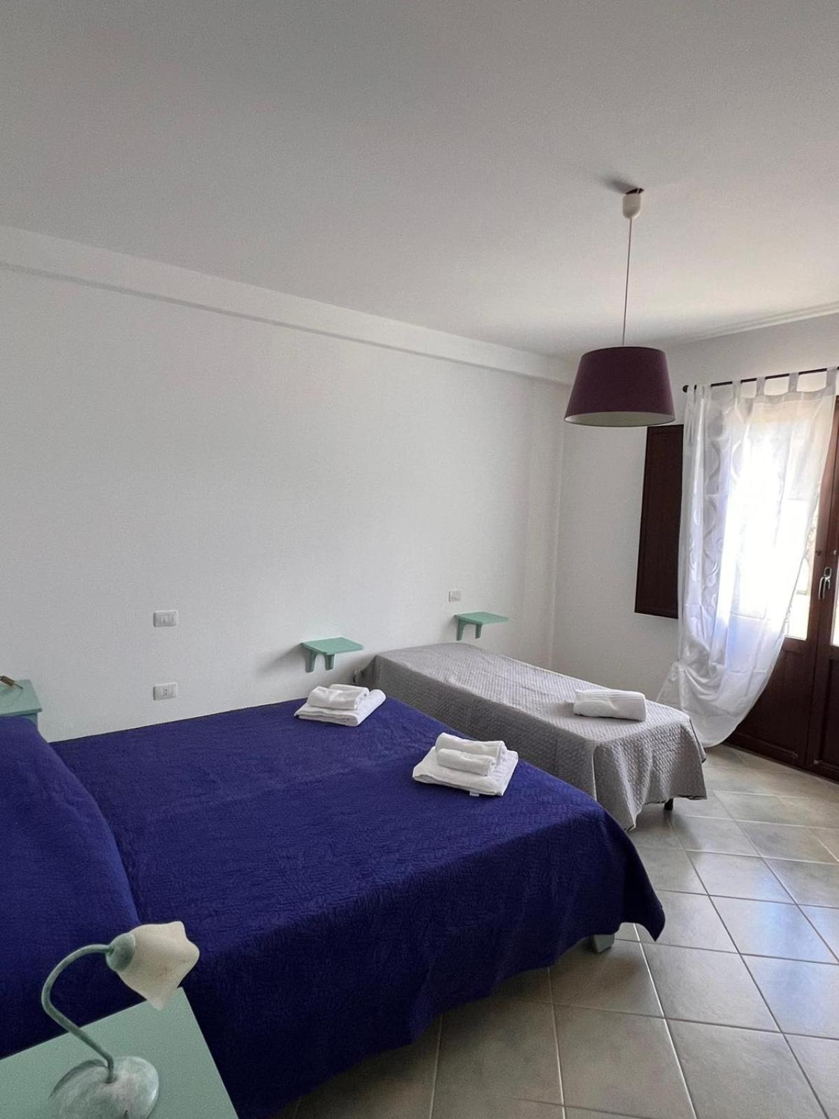 Large Double Room photo 2
