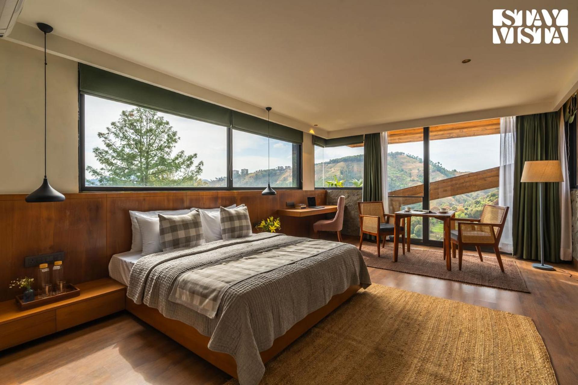 Villa photo 3
