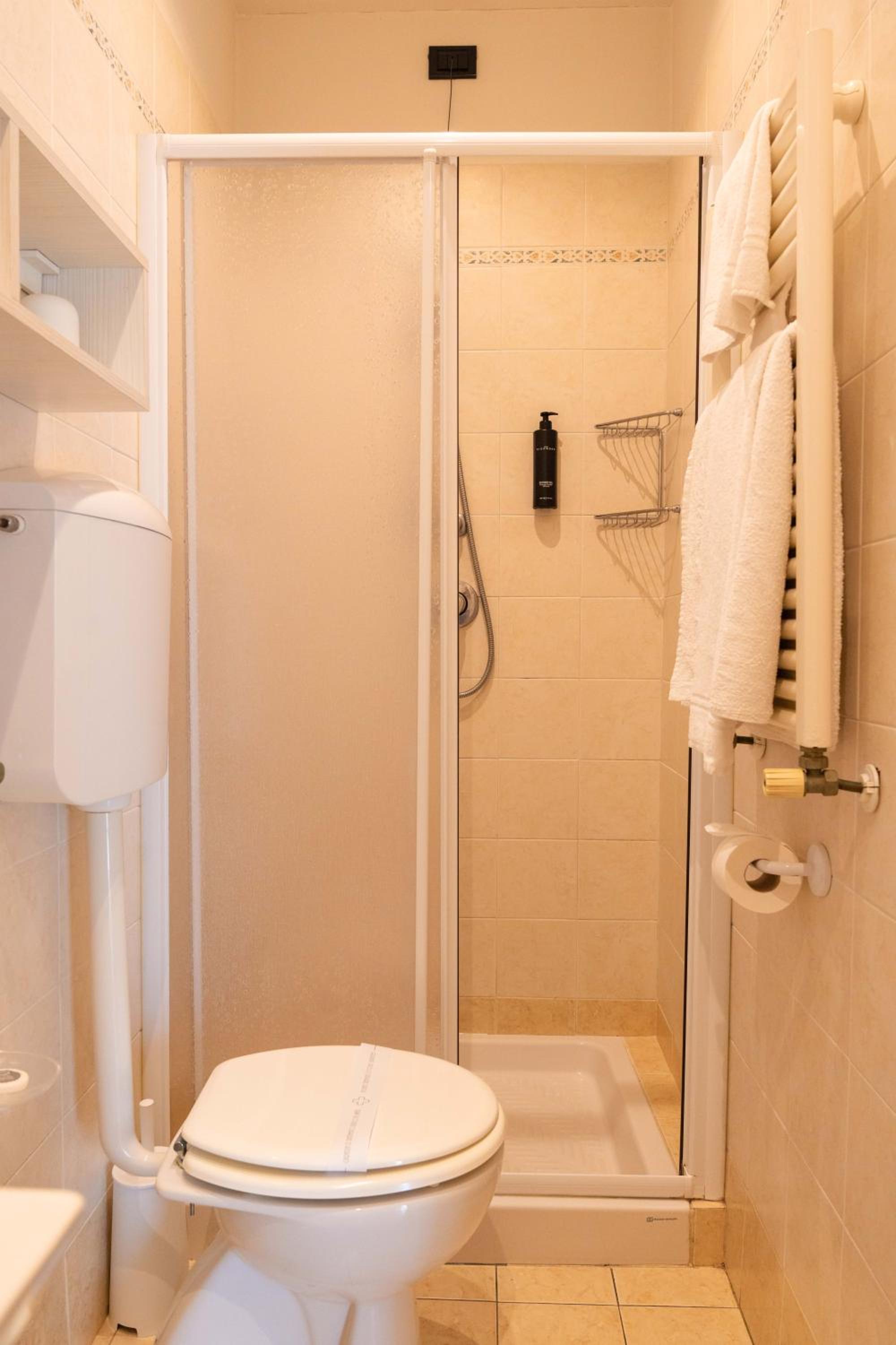 Deluxe Double or Twin Room with Balcony and Sea View