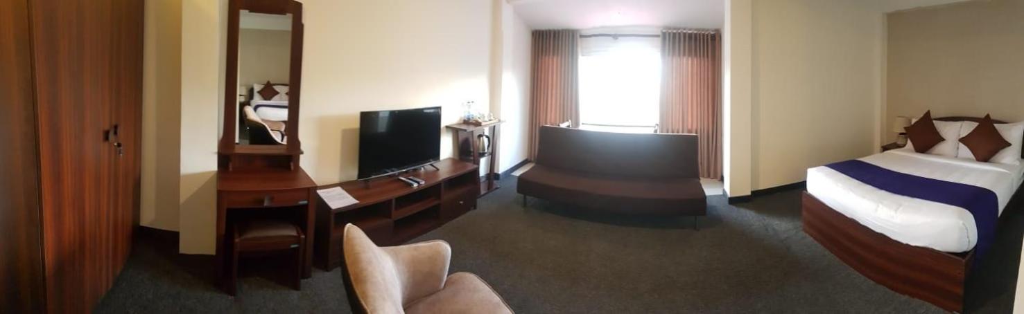 Superior Family Room