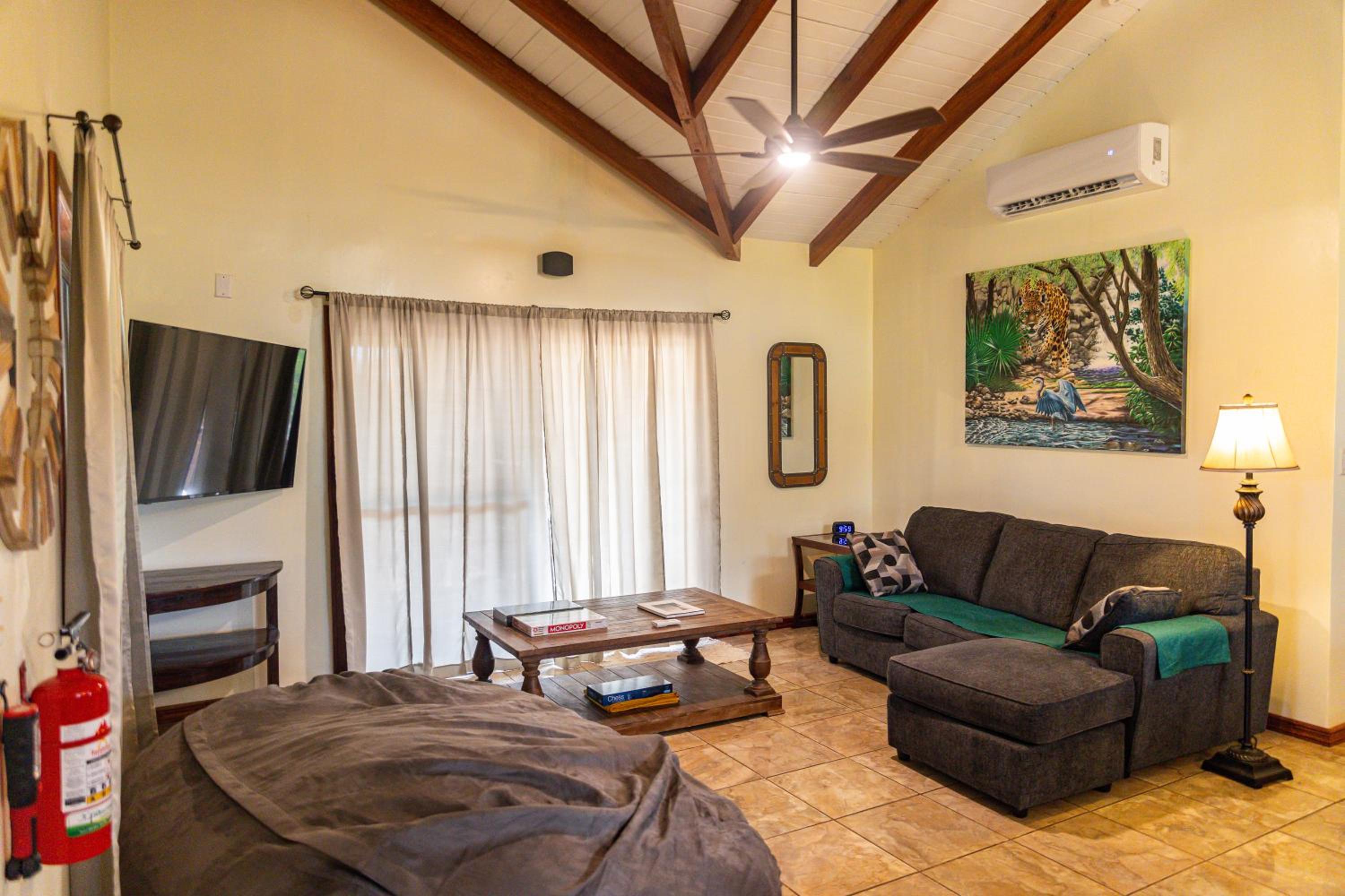 Four-Bedroom House photo 1