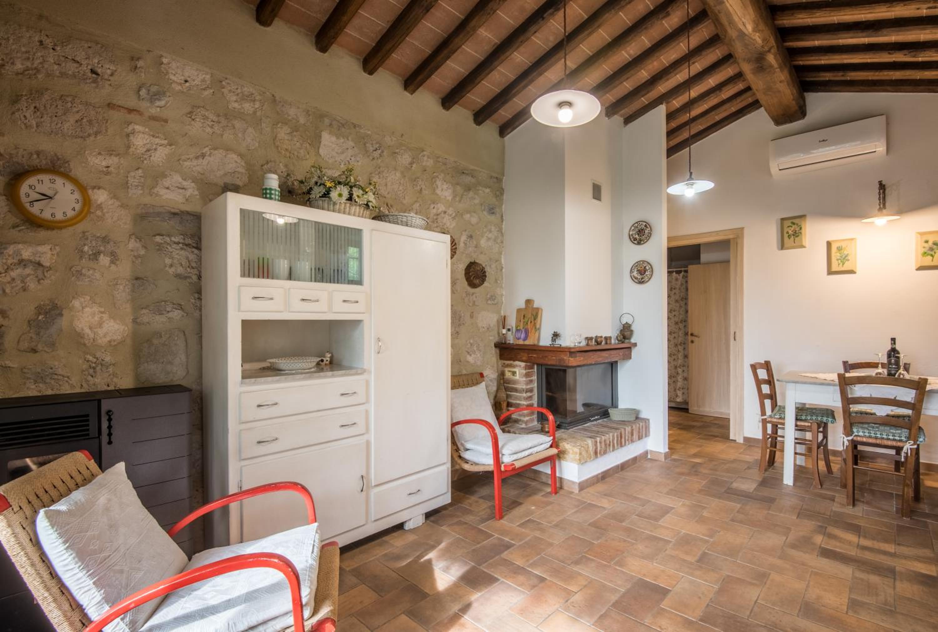 Two-Bedroom Deluxe Apartment with Garden View photo 1