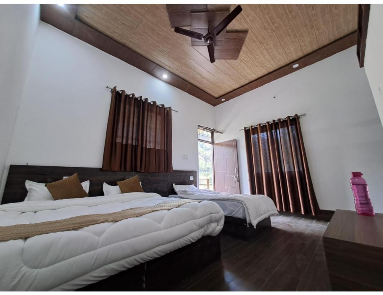 Small Double Room photo 1