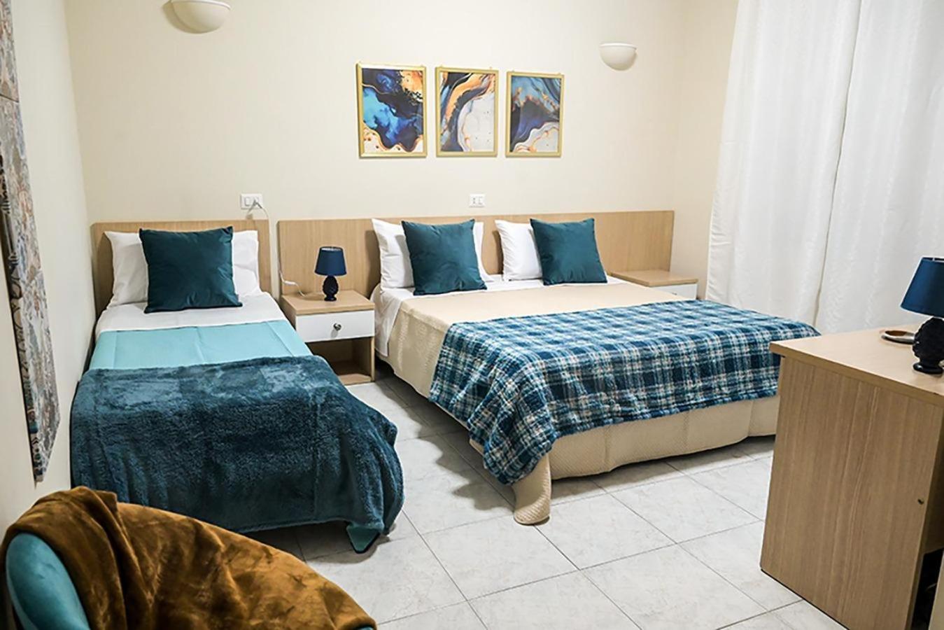 Triple Room with Private Bathroom