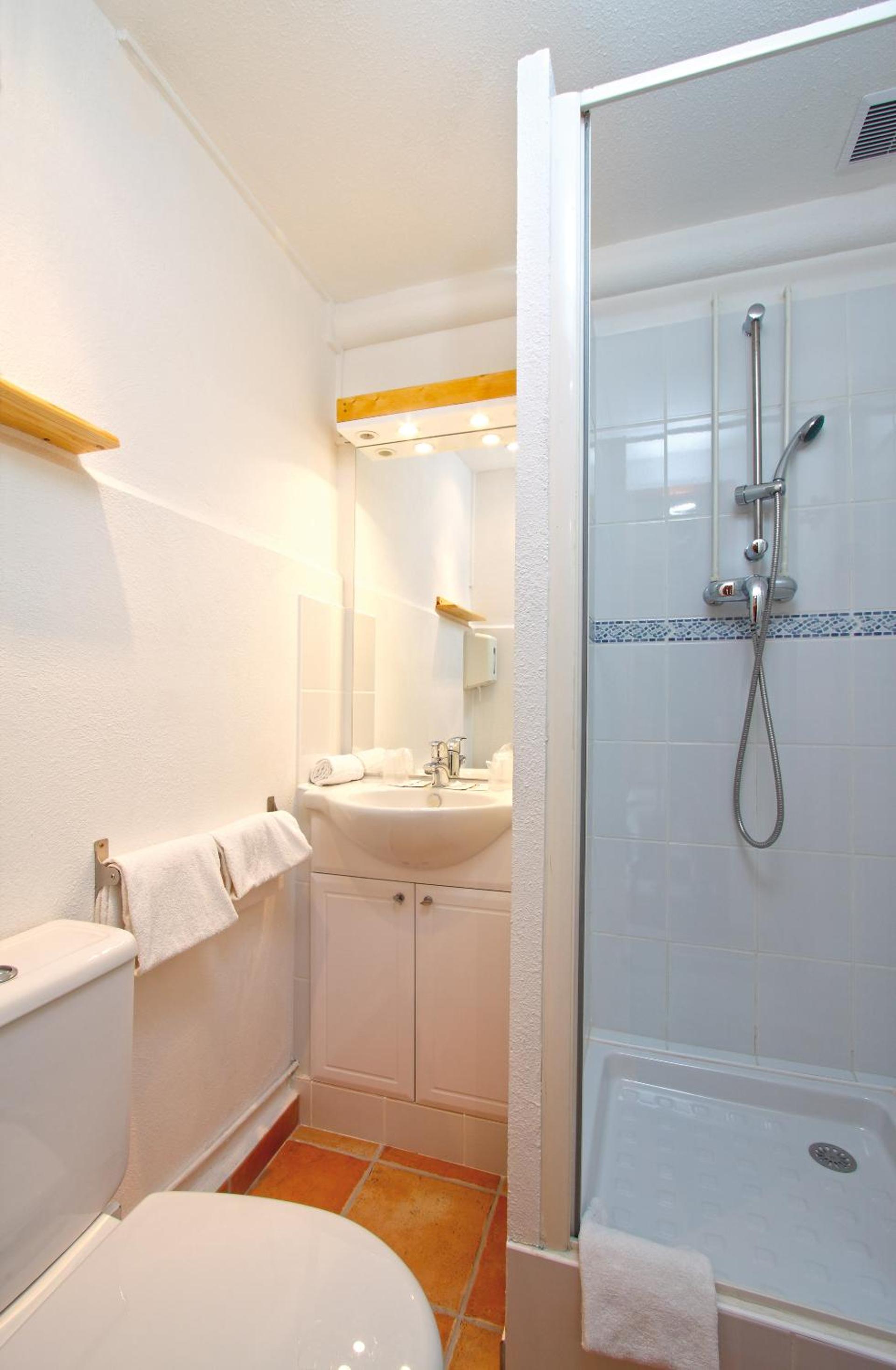 Comfort Double Room with Air Conditioning photo 2