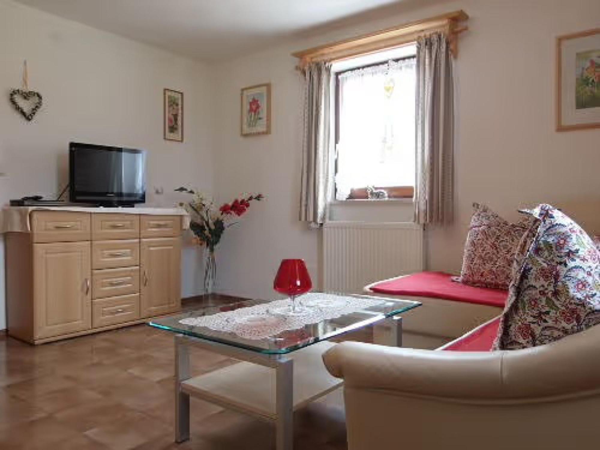 One-Bedroom Apartment with Garden View photo 1