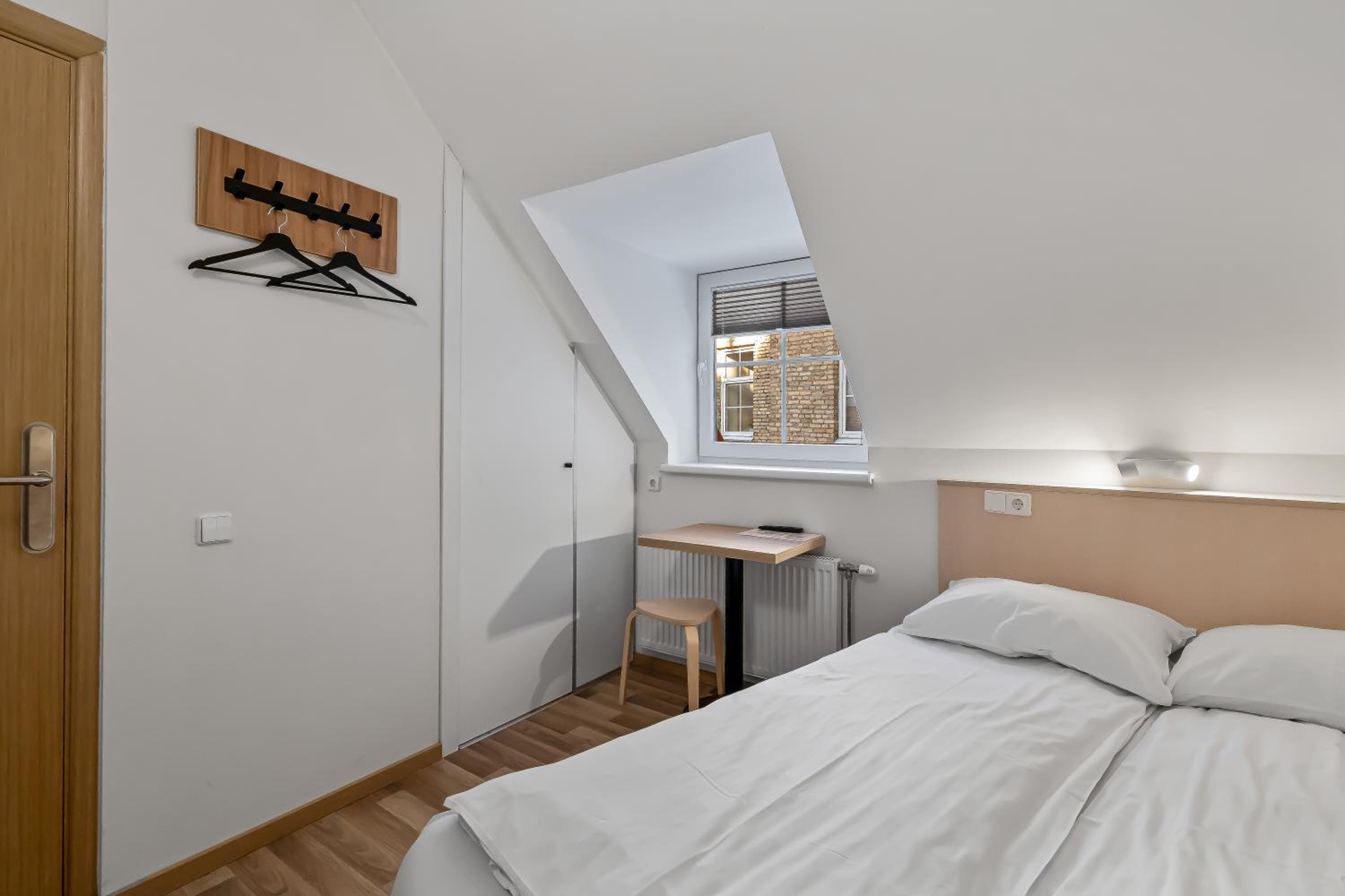 Small Standard Double Room with Private Bathroom 9 sq. m.  - Photo 19