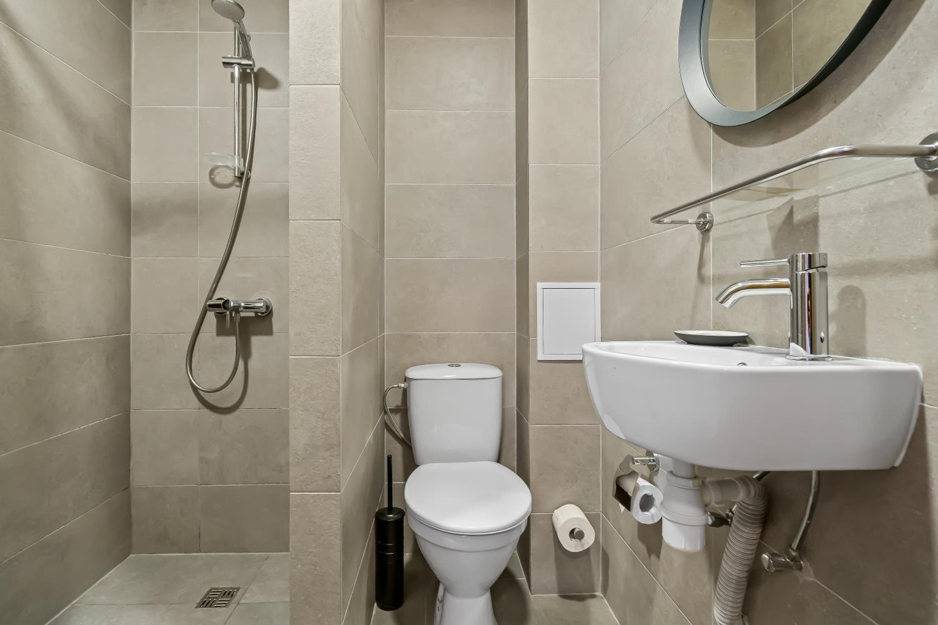 Small Standard Double Room with Private Bathroom 9 sq. m.  - Photo 18
