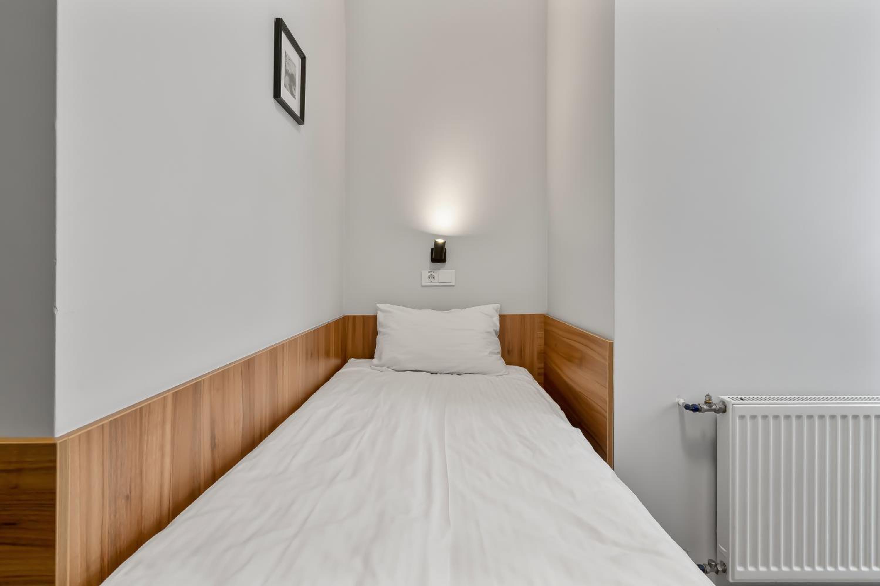 Single Room with Private Bathroom, photo 7