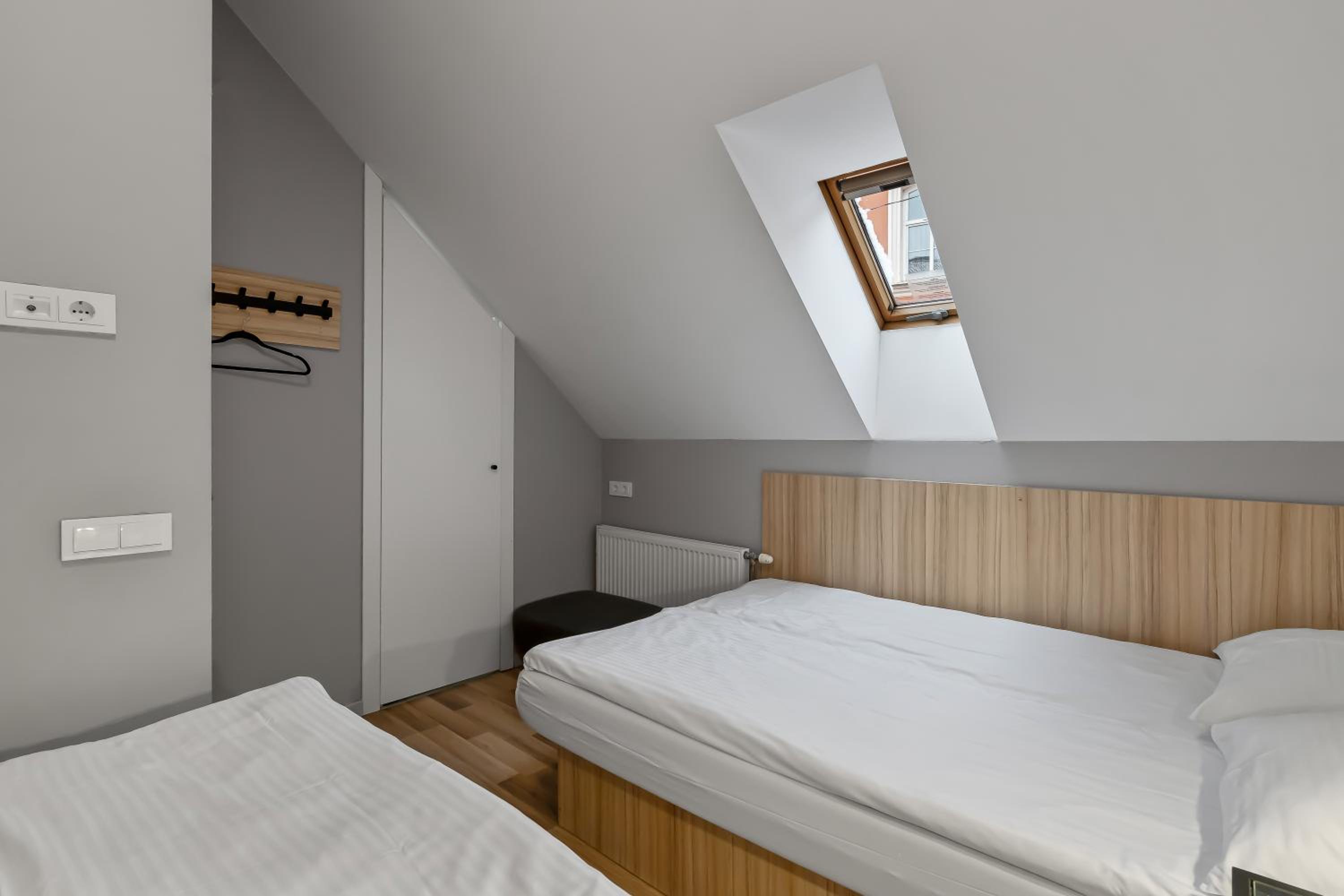 One-Bedroom Apartment with Private Bathroom  - Photo 11