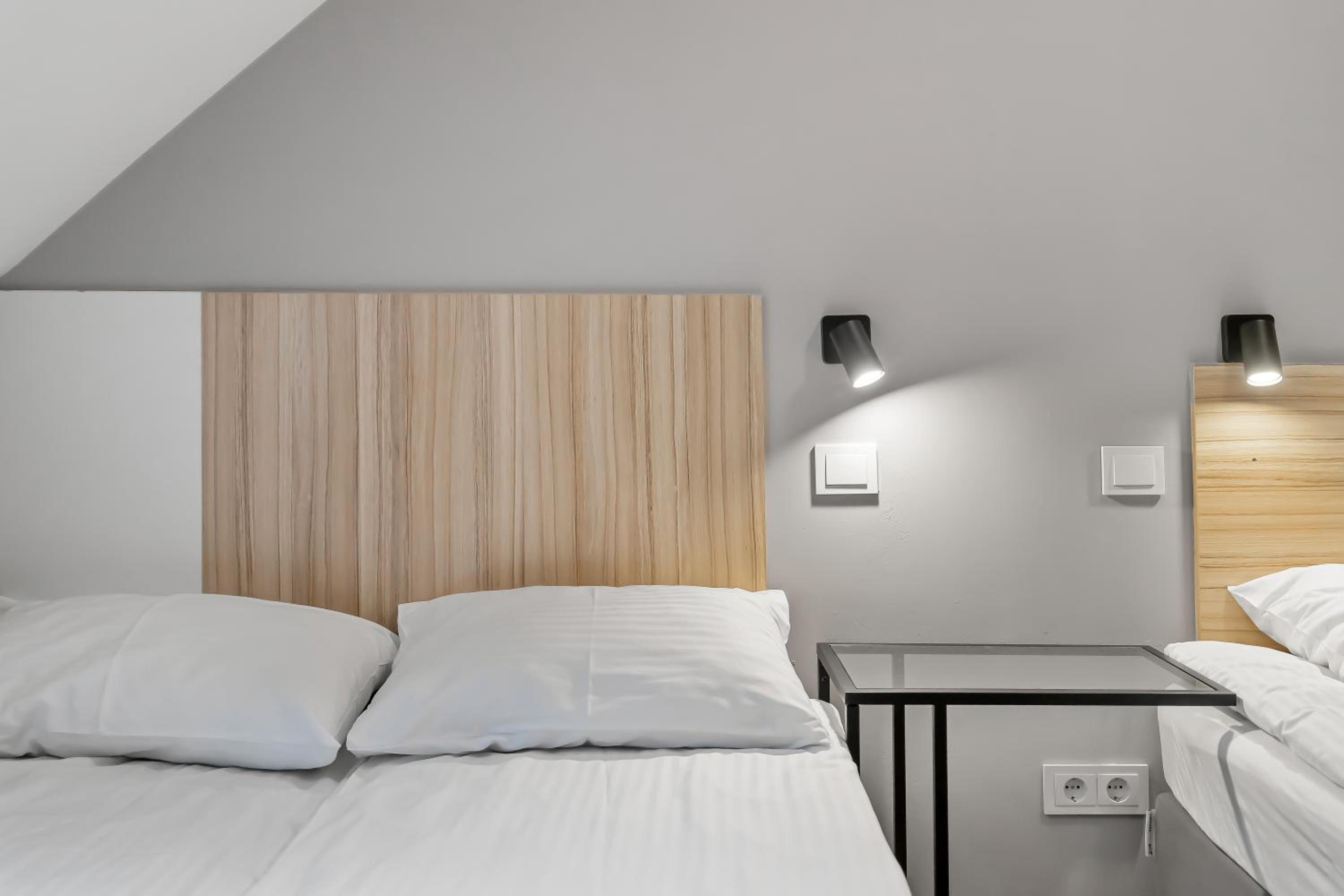 One-Bedroom Apartment with Private Bathroom  - Photo 2