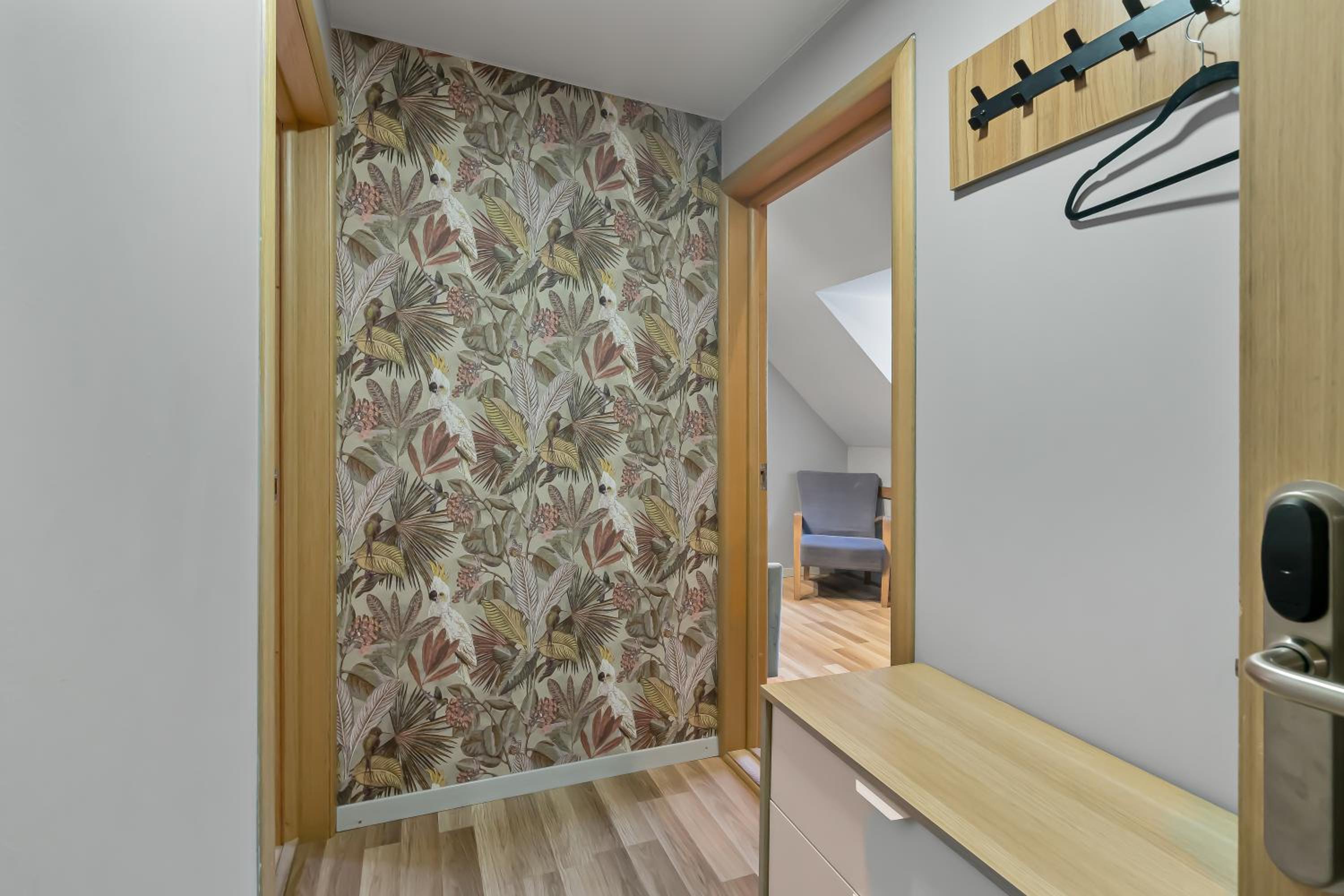 One-Bedroom Apartment with Private Bathroom  - Photo 7