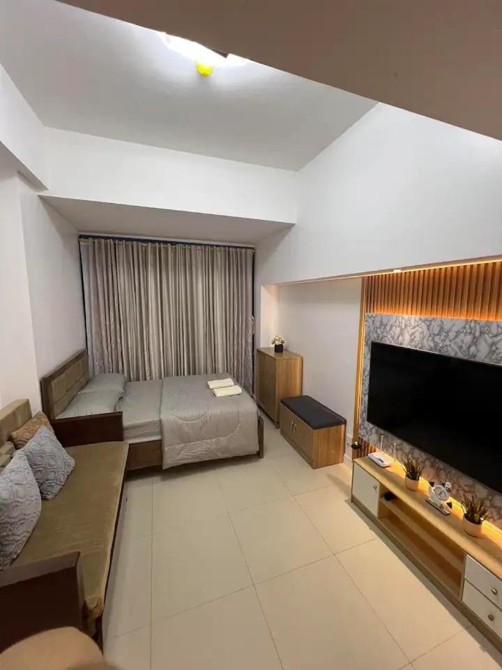 Studio Apartment photo 2