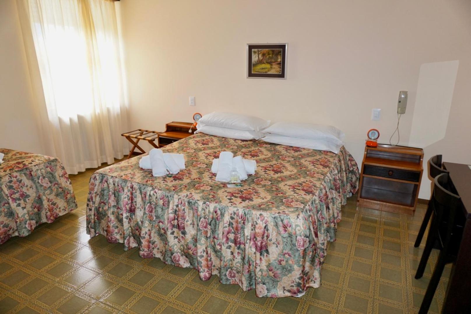 Triple Room (3 Adults) - Photo 5