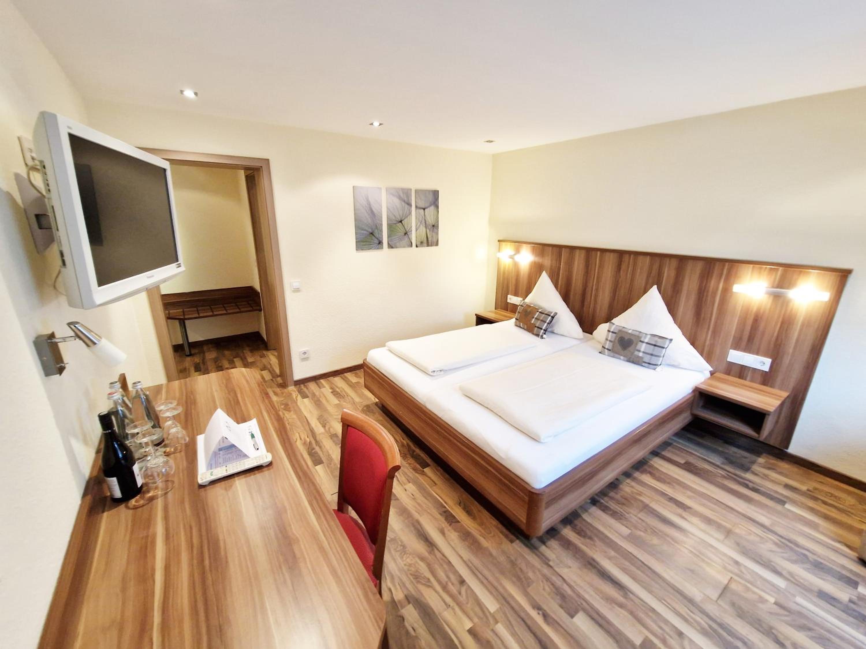 Deluxe Double Room photo 3