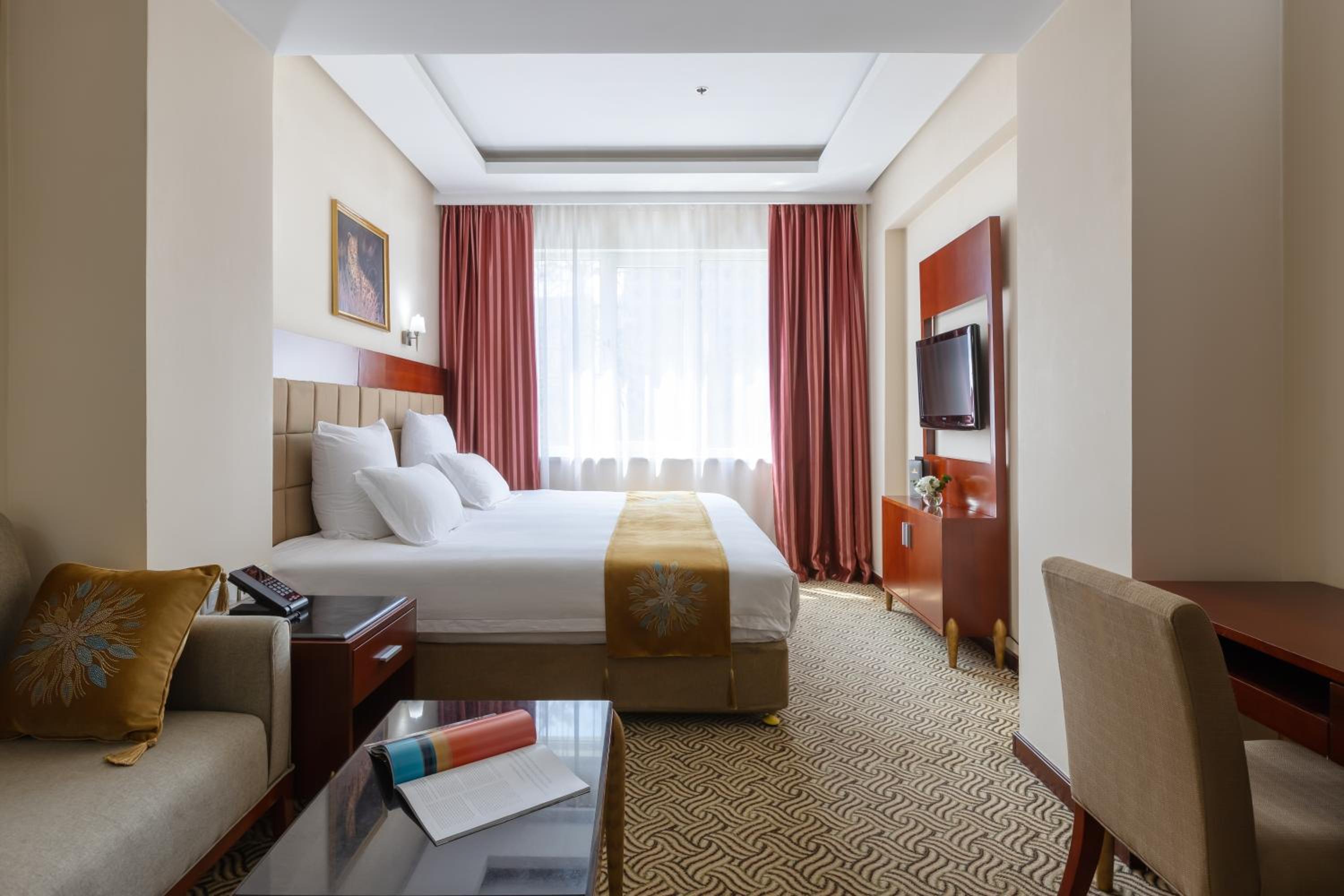 Standard Double or Twin Room photo 2