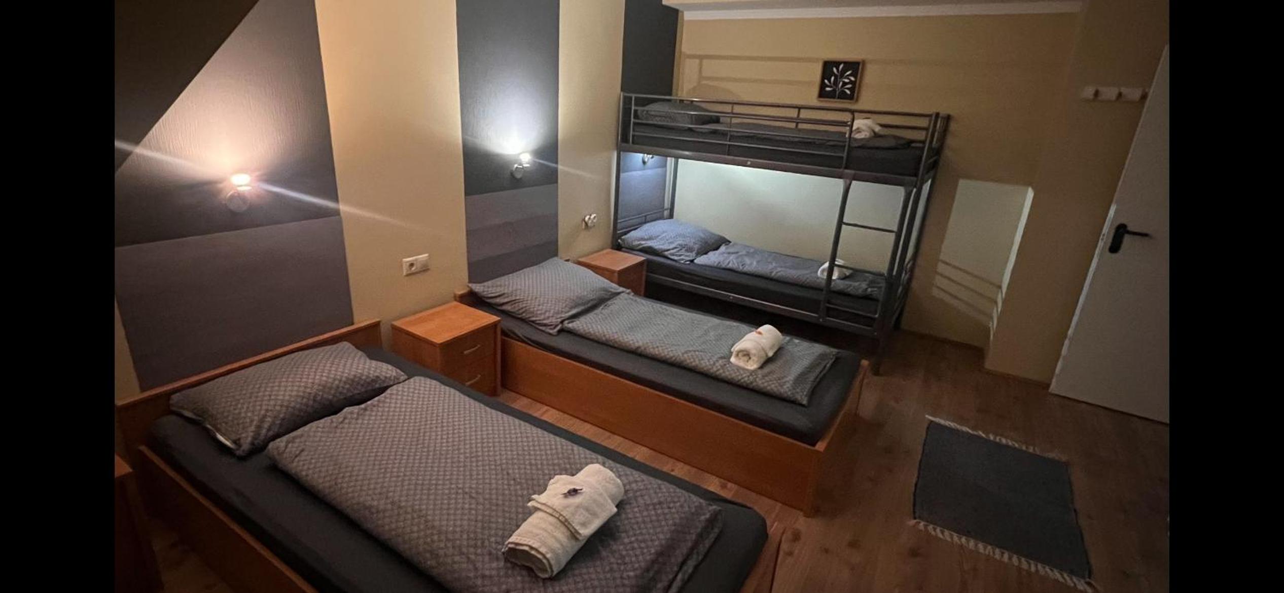 Three-Bedroom Apartment - Photo 17