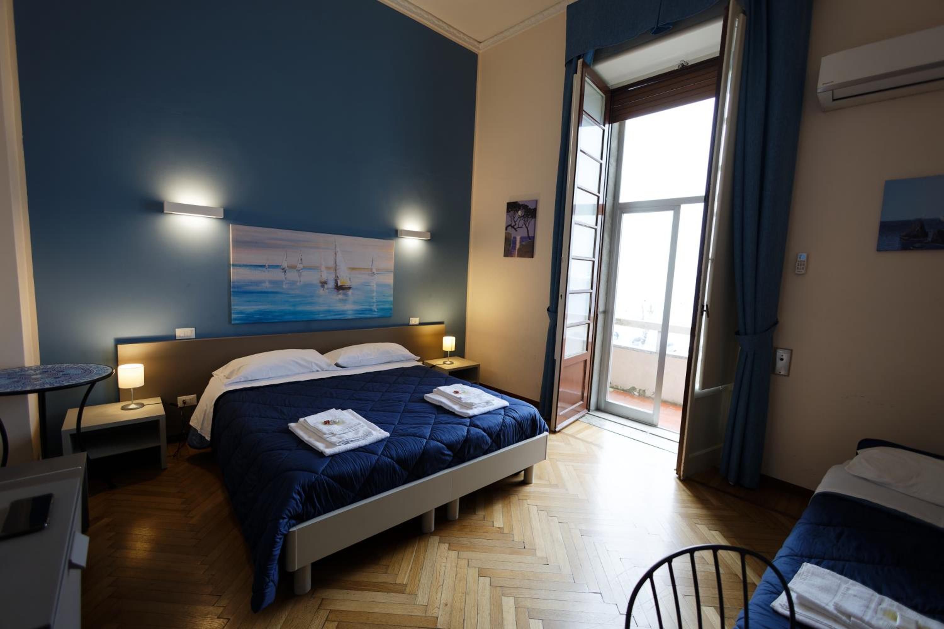 Quadruple Room with Sea View photo 1