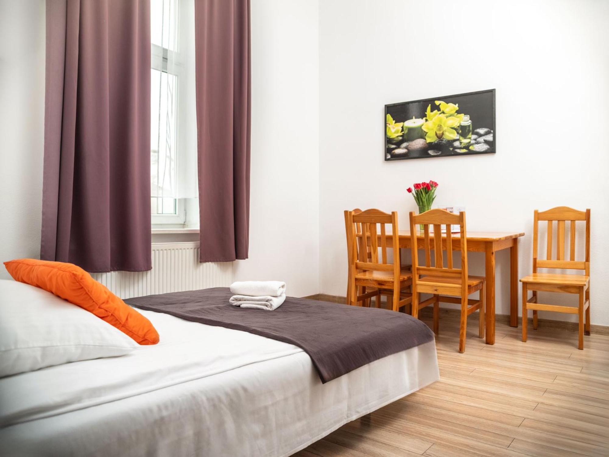 Quadruple Room - Photo 7