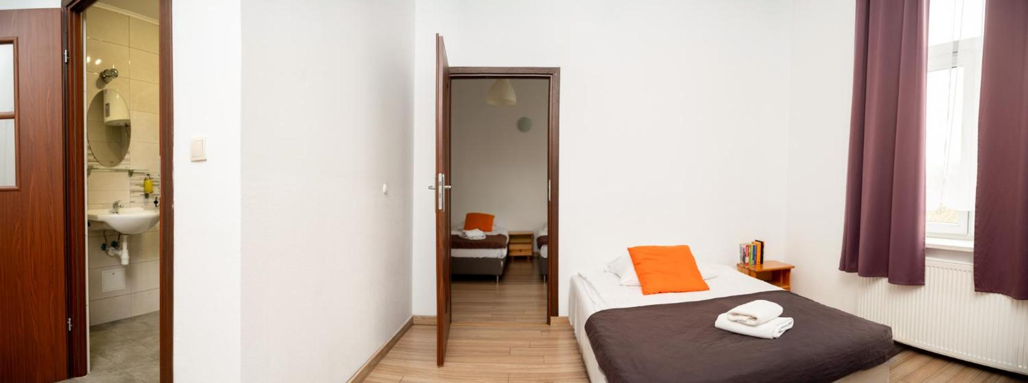 Quadruple Room - Photo 3