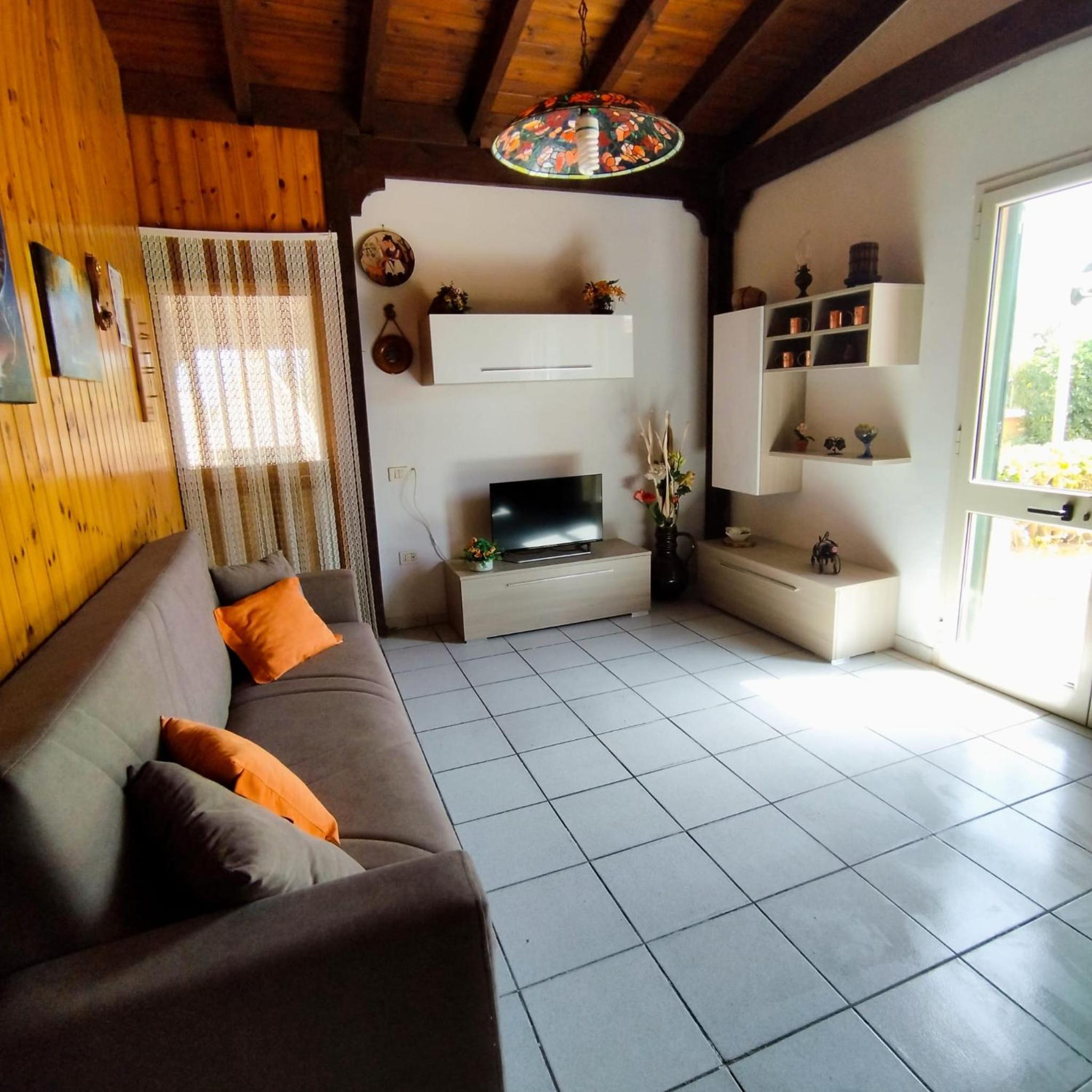 Three-Bedroom House photo 2